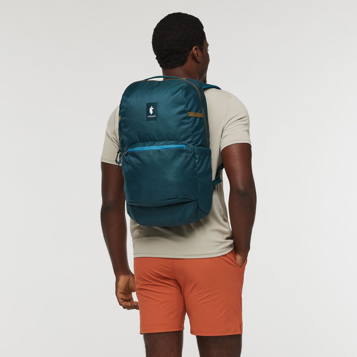 Cotopaxi Chiquillo 26L Lightweight Hiking Backpack - Water-Resistant Daypack for Travel & Outdoor Adventures - Perfect for Commuting, School & Everyday Use (Cinder Color)