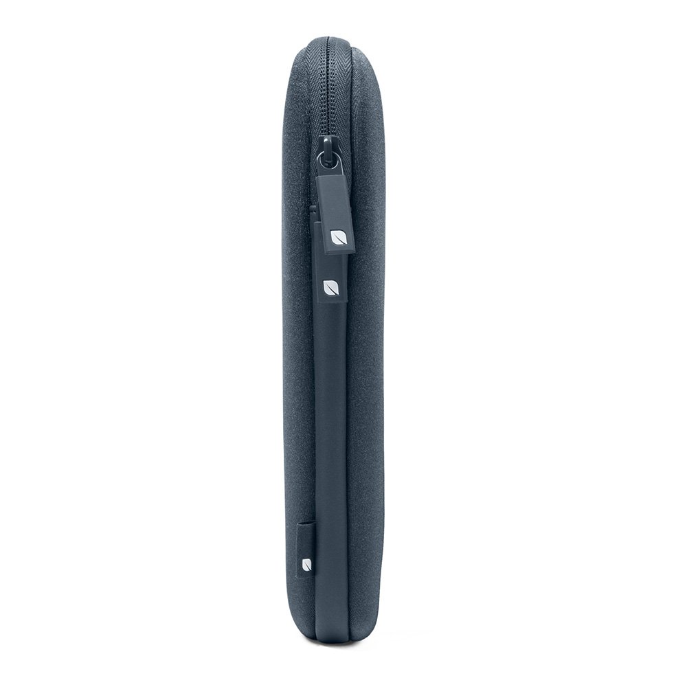 Incase Classic Neoprene Sleeve for 13