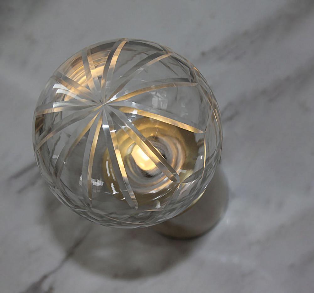 Elegant Crystal Bulb Table Lamp - Modern Home & Office Decor for Living Room, Bedroom, or Study - Perfect for Ambient Lighting & Stylish Interior Design