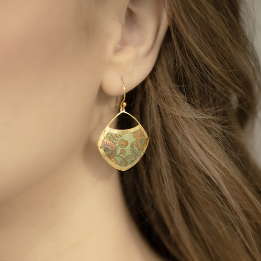 Bright Blossom Floral Stud Earrings for Women - Dainty Spring Flower Jewelry Gift for Her - Perfect for Weddings, Parties & Everyday Wear
