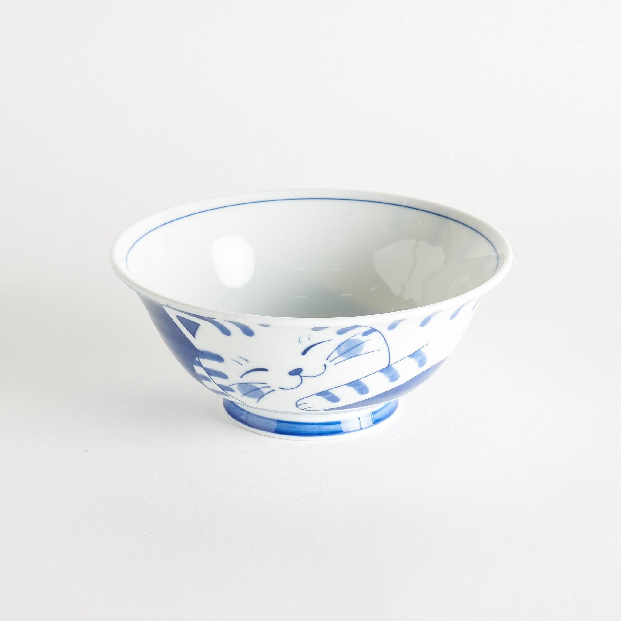 Cute Tabby Cat Ramen Bowl - Ceramic Noodle Soup Bowl with Cat Design - Perfect for Japanese Ramen, Udon, Pho & Asian Noodle Dishes - Great Gift for Cat Lovers & Anime Fans