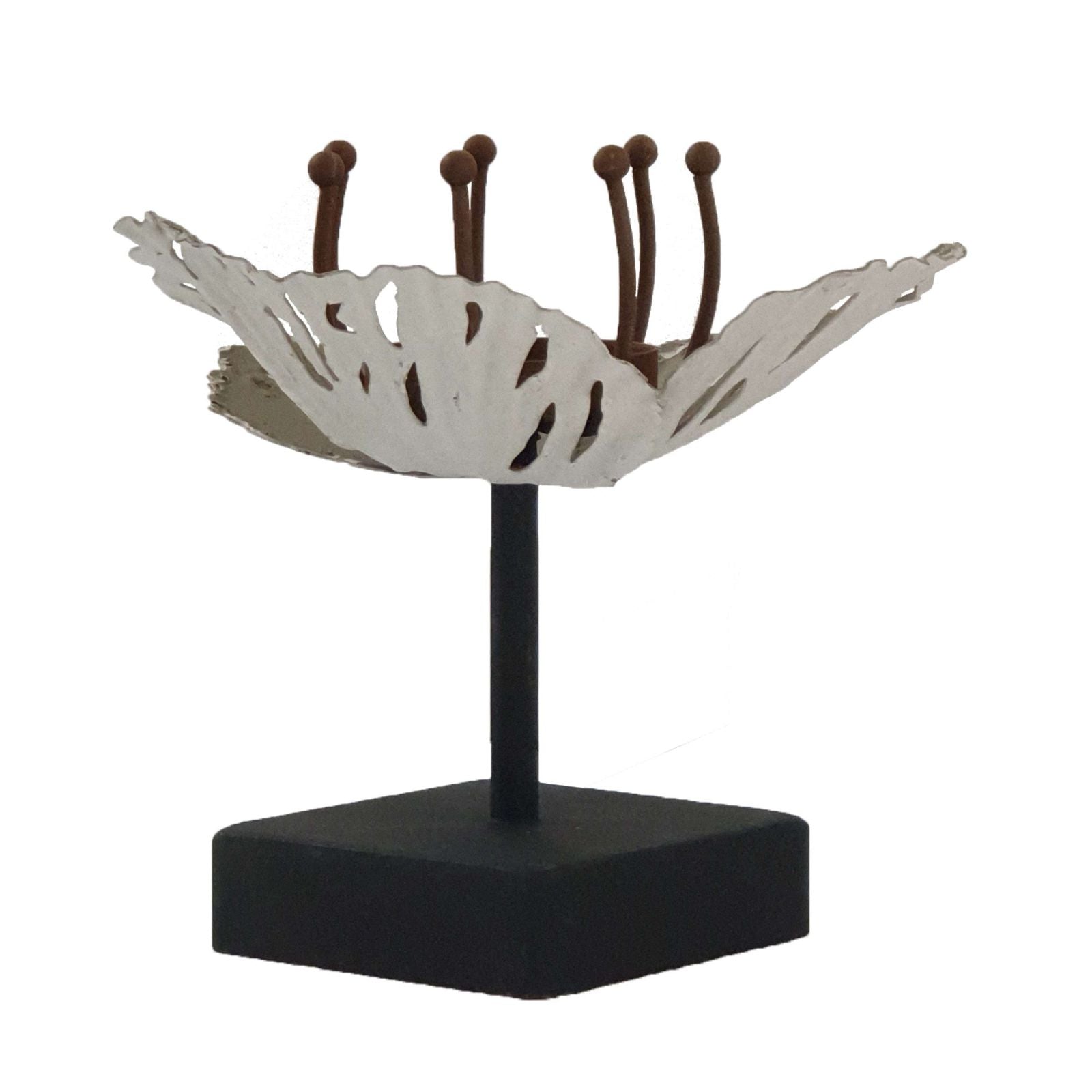 Urban Style Metal Flower in Bloom Candle Holder with Wooden Base - Elegant Home Decor for Living Room, Bedroom & Wedding Centerpieces