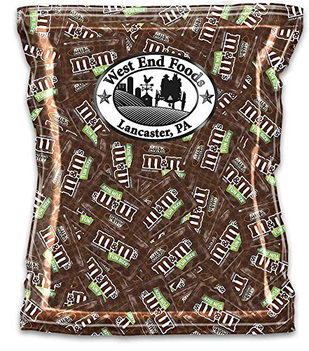M&Ms Fun Size Milk Chocolate Candy Bulk - 20 Pound Bag for Parties, Halloween, Christmas & Office Snacks