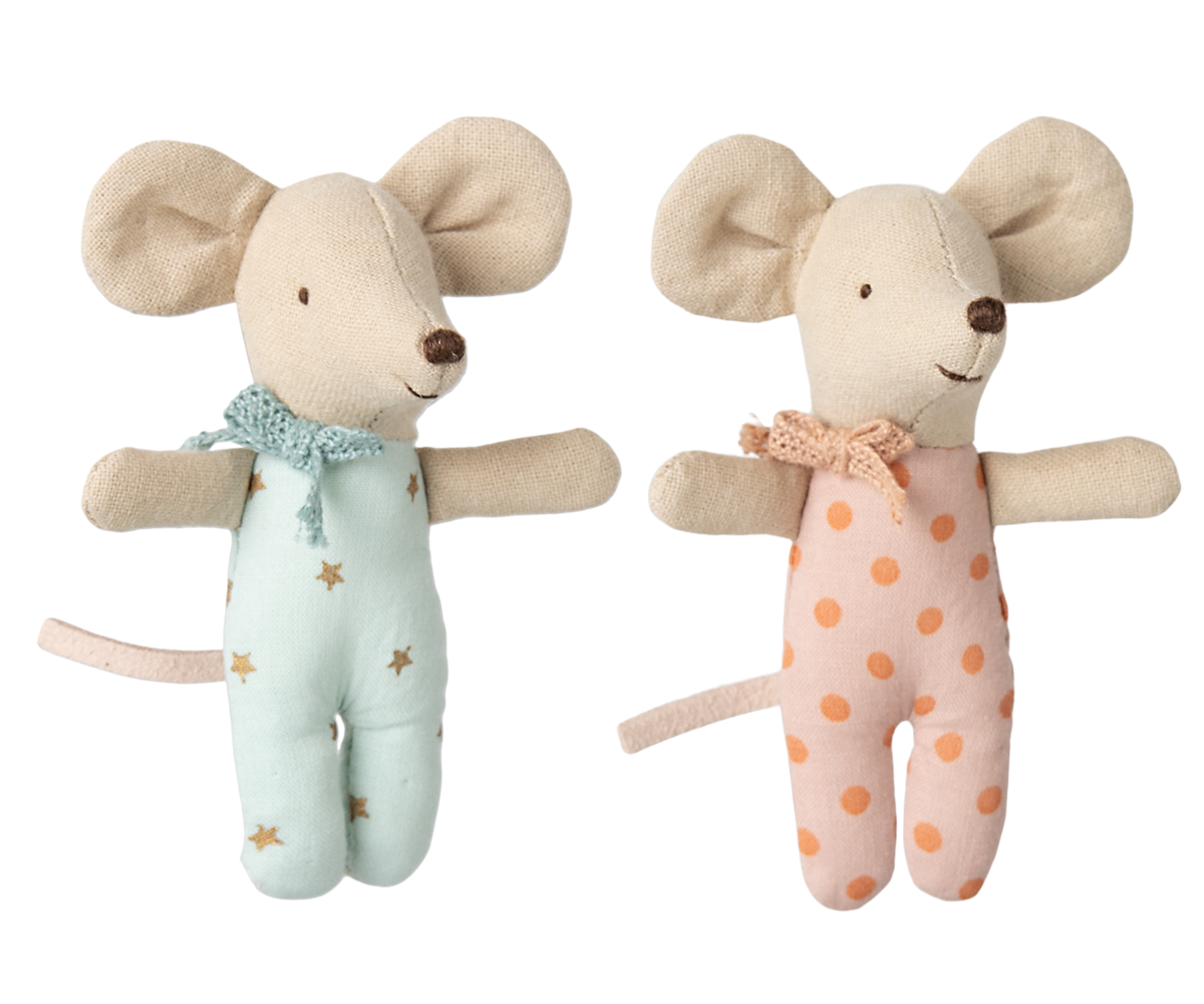 Miniature Twin Mice Toy in Matchbox - Perfect for Dollhouse, Collectibles & Kids Pretend Play