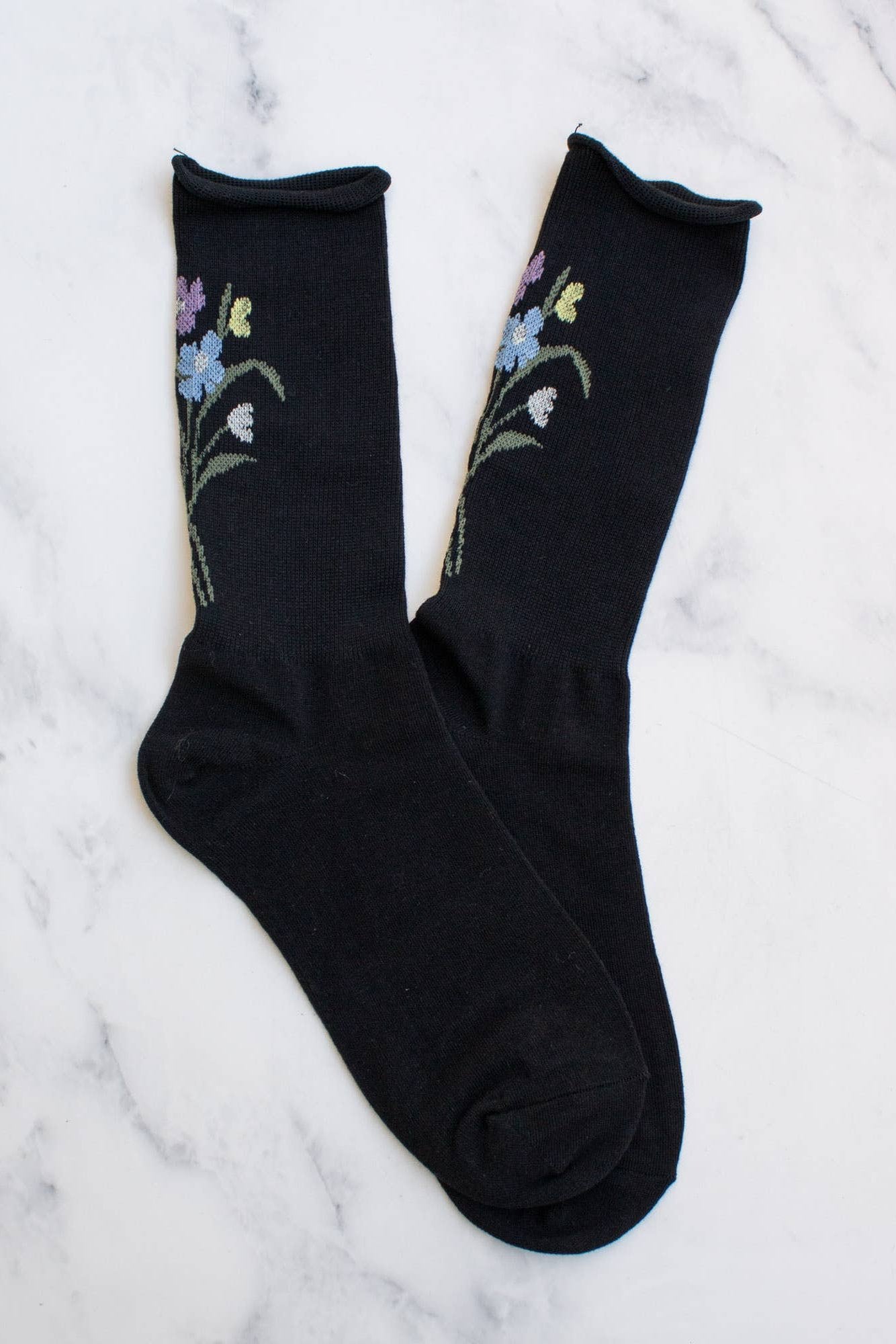 Black Flower Bouquet Socks for Women - Soft & Comfortable Ankle Socks - Perfect Gift for Her, Birthday, Anniversary, or Everyday Wear