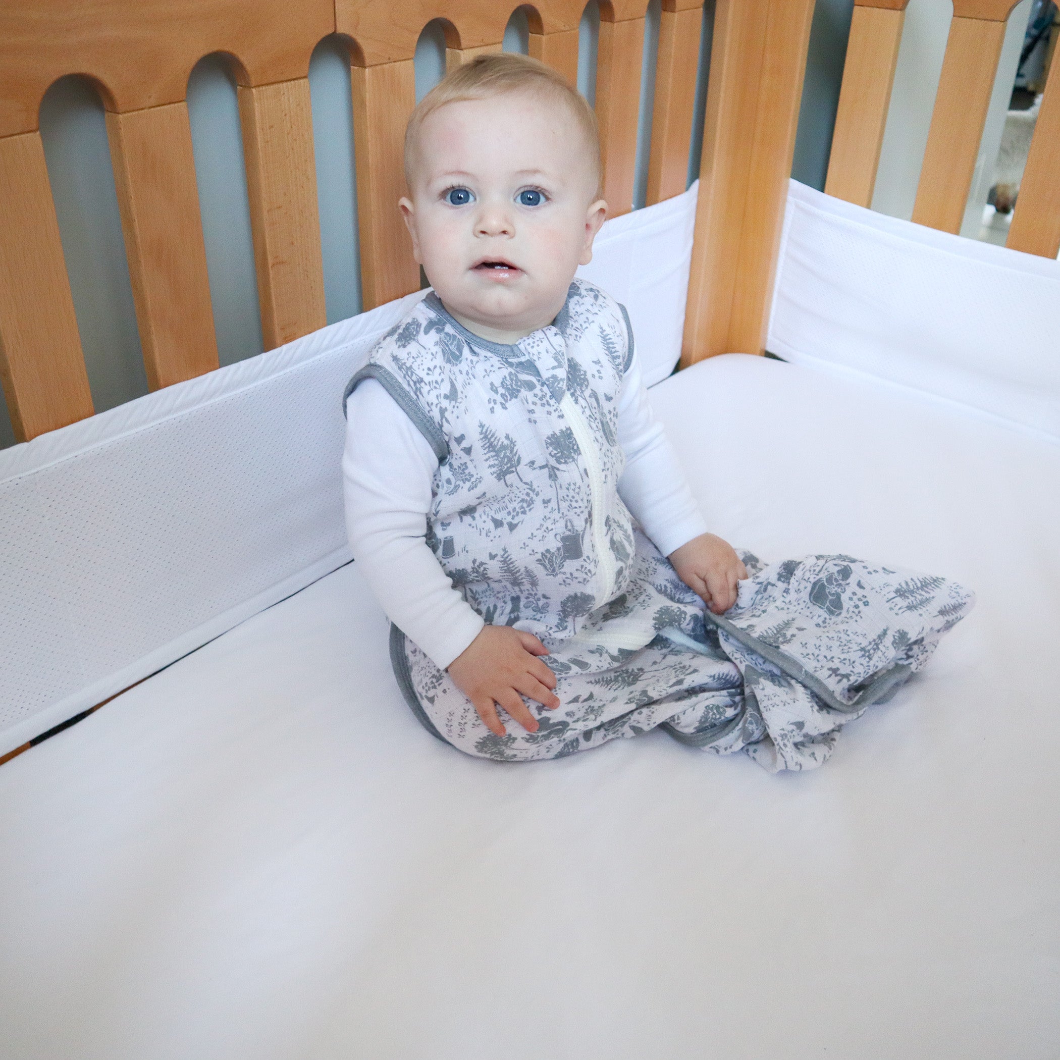 Breathe Easy® White Cot Liner - Soft, Breathable Baby Crib Mattress Cover for Safe & Comfortable Sleep - Perfect for Nursery, Daycare & Travel
