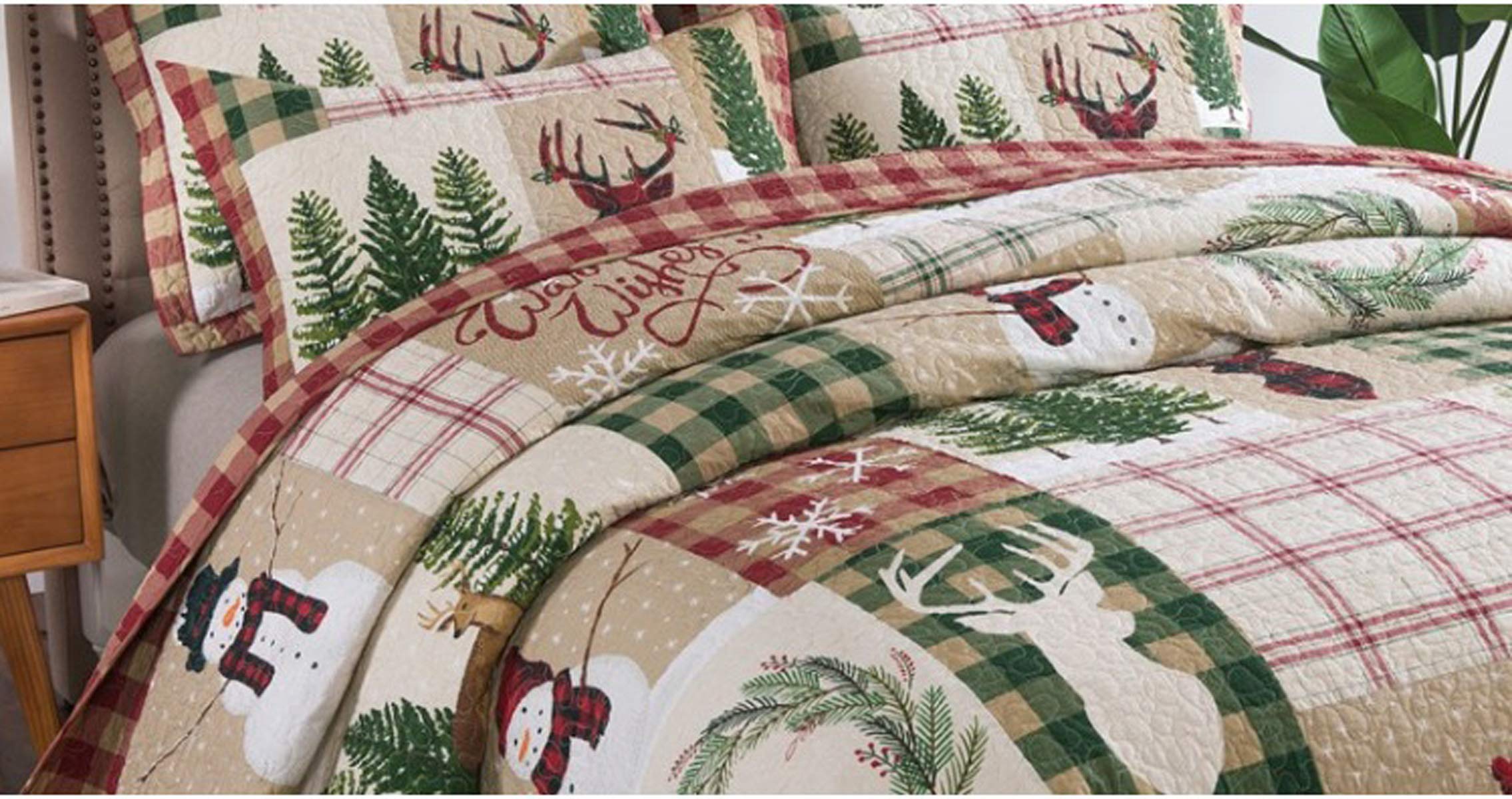 3-Piece Christmas Themed Bedspread Set - Cotton Snowman, Reindeer & Christmas Tree Design for Holiday Decor - Perfect for Bedroom, Living Room & Festive Home Decor