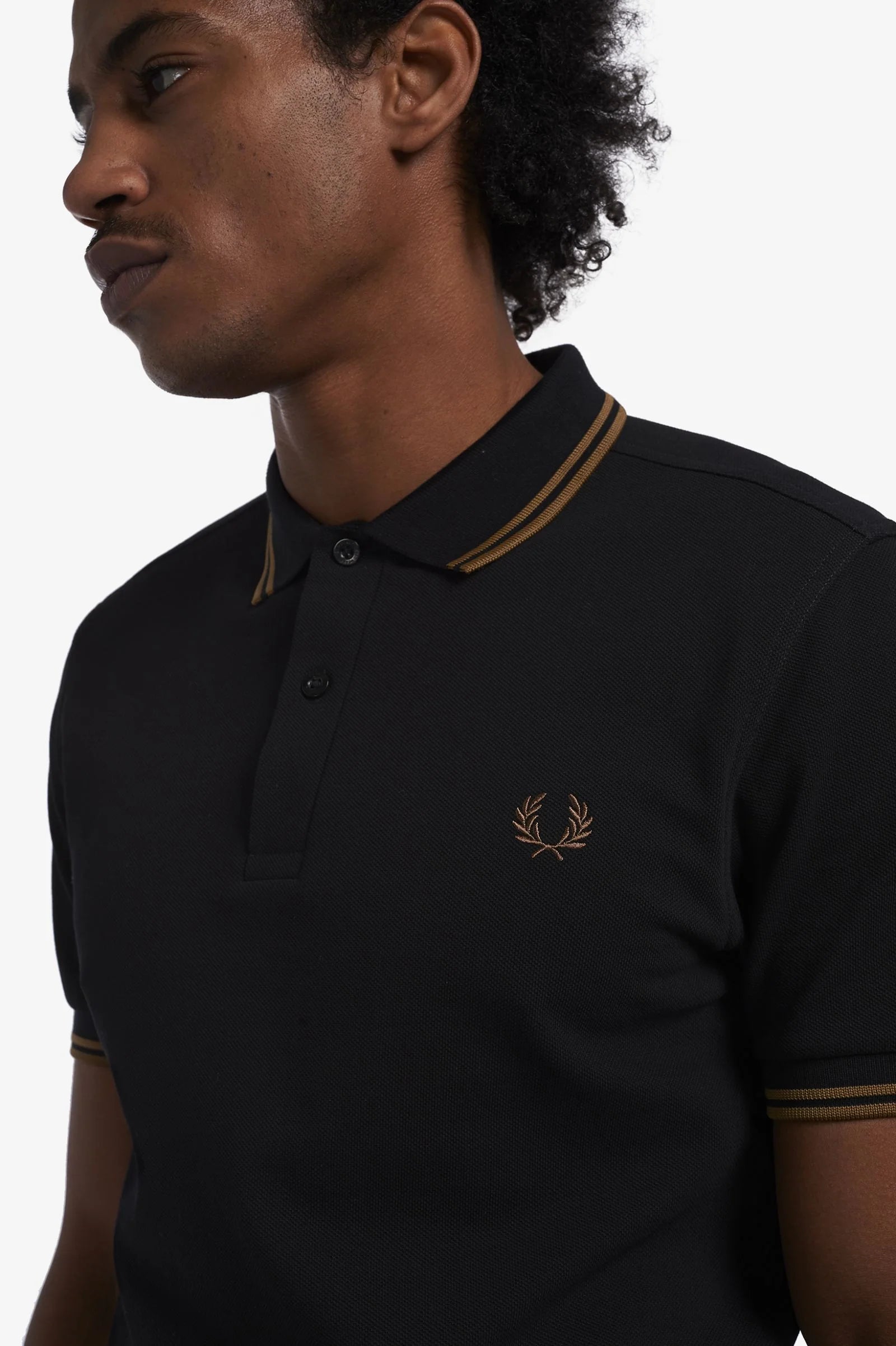 Fred Perry Twin Tipped Polo Shirt for Men - Classic Cotton Short Sleeve Casual Shirt (Size 6) - Perfect for Golf, Office Wear & Summer Outfits
