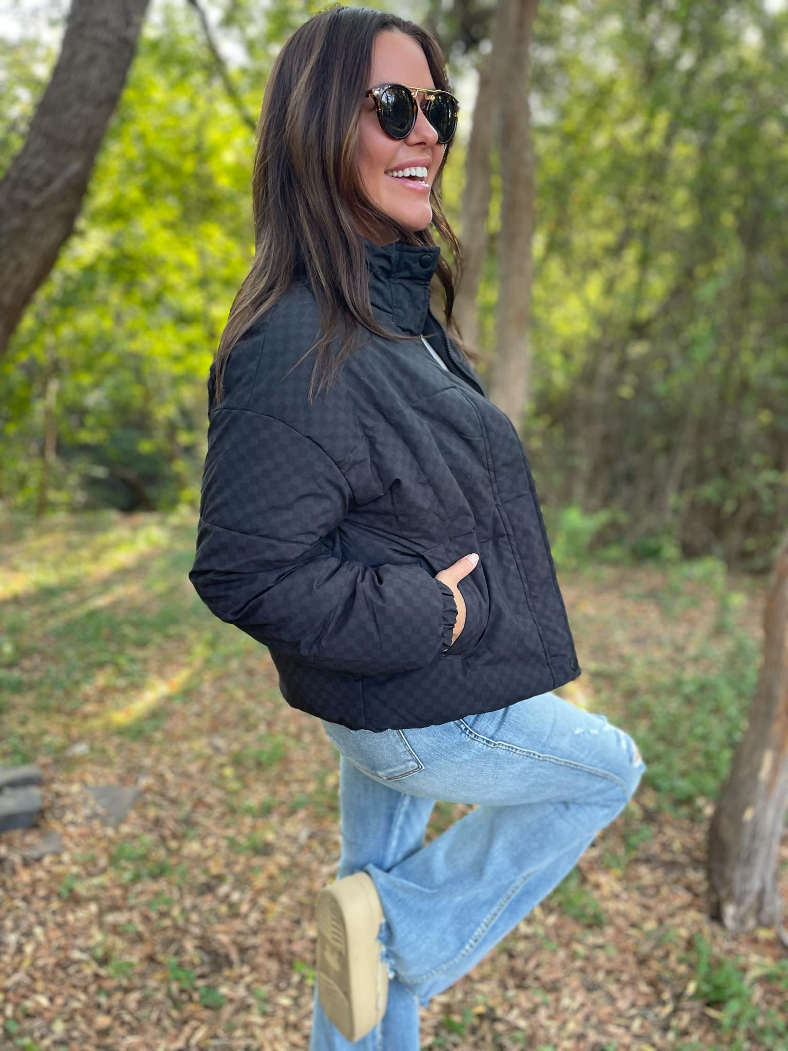 **Abbott Checkerboard Puffer Jacket – Warm Winter Coat for Men & Women | Water-Resistant & Lightweight | Perfect for Outdoor Activities, Skiing, and Casual Wear**
