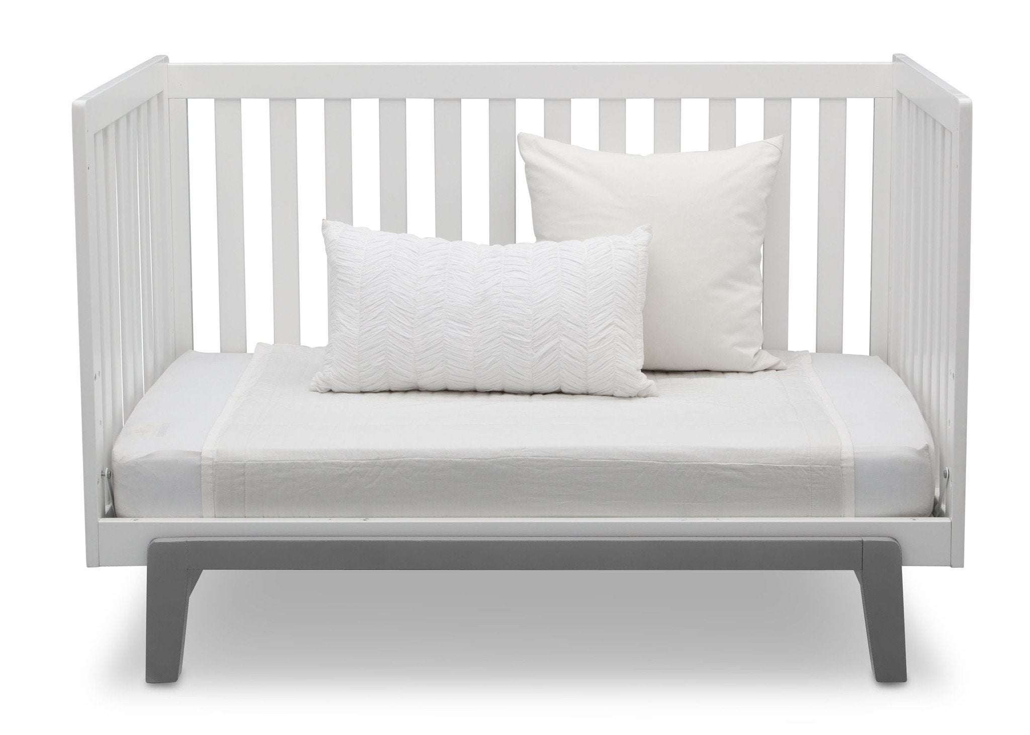 Aster 3-in-1 Convertible Baby Crib - Toddler Bed & Daybed - Nursery Furniture for Newborns to Teens - Perfect for Bedrooms, Daycare & Guest Rooms