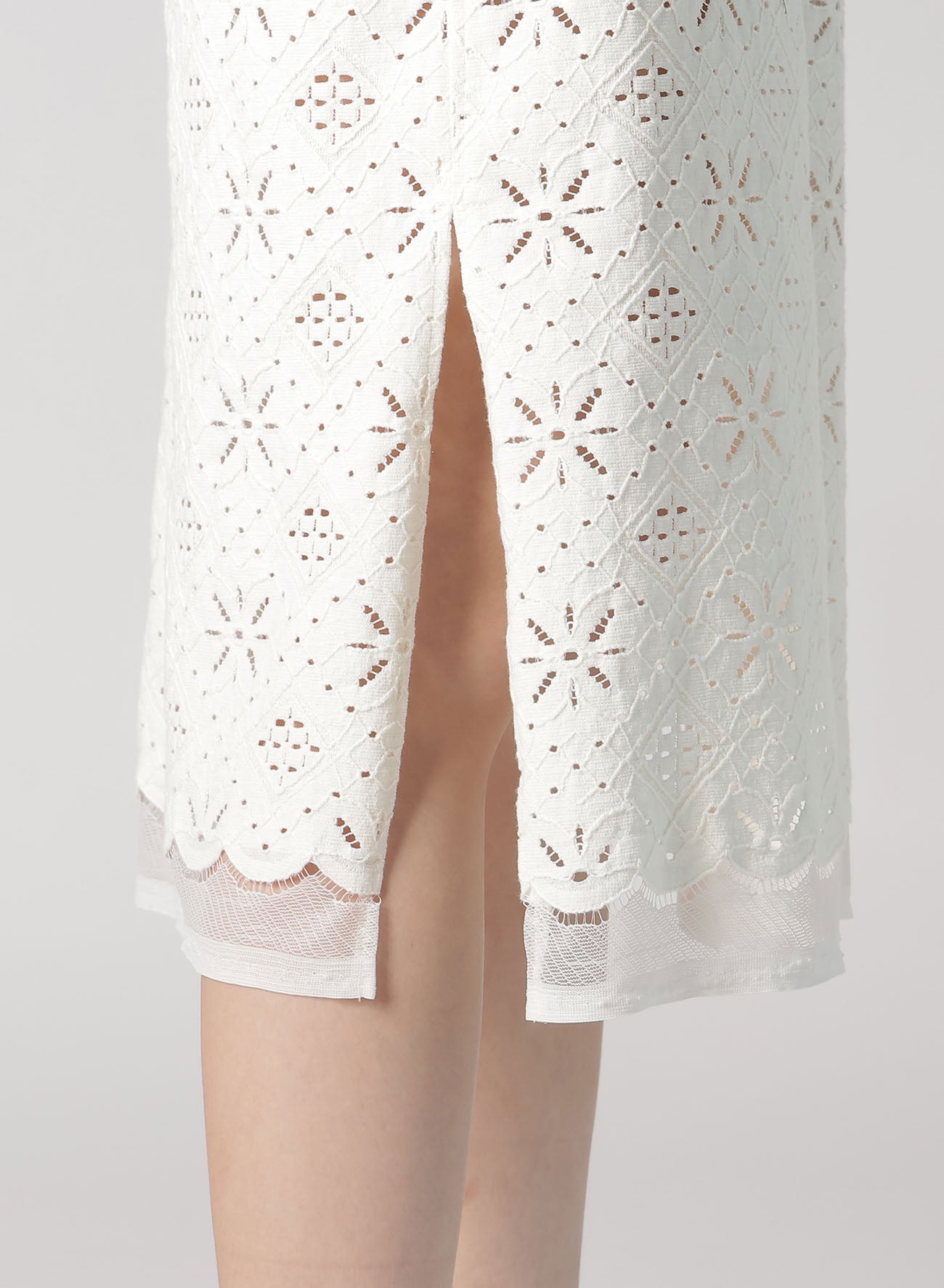 Stylish Cotton Lace Long Shirt for Women - Elegant Boho Blouse with Floral Embroidery - Perfect for Casual Outings, Date Nights & Summer Fashion