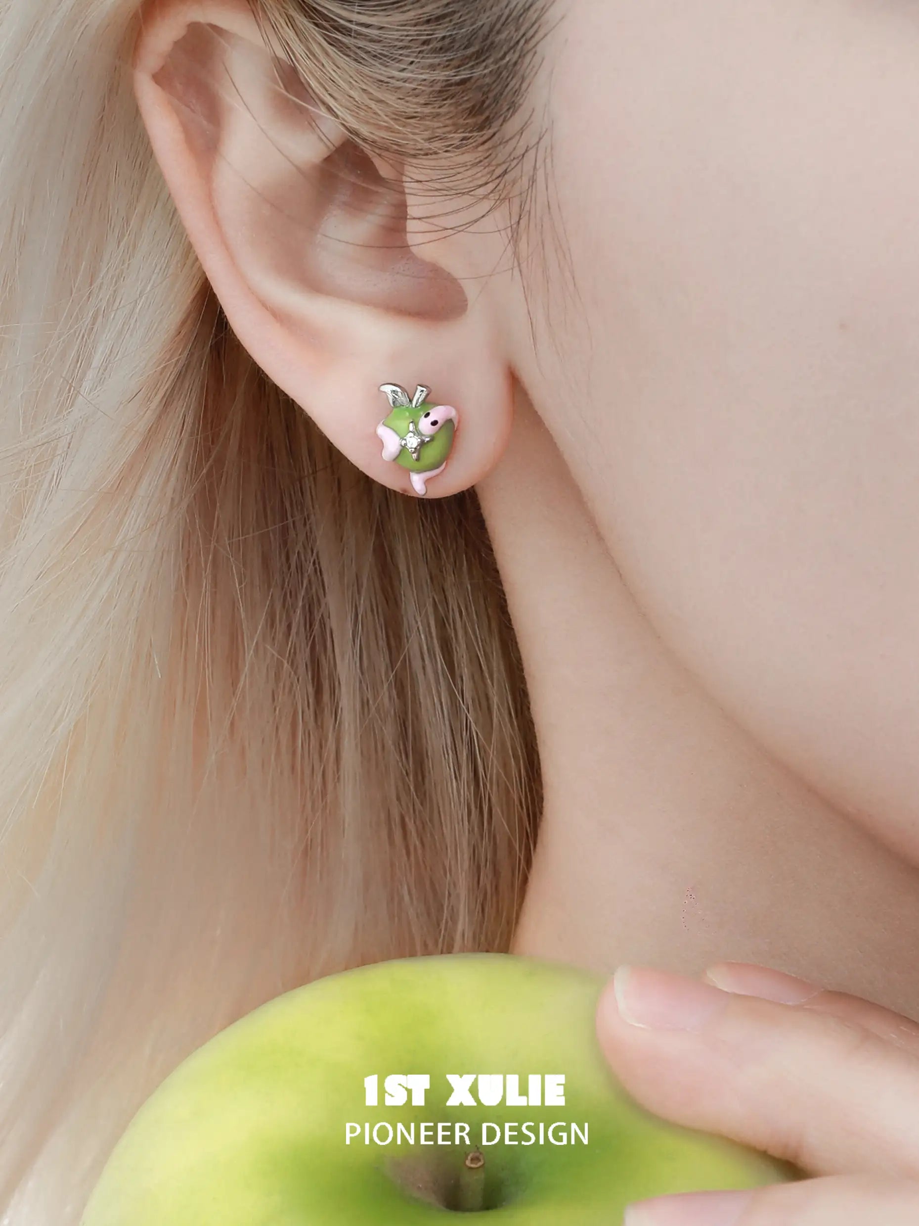 Nom Nom Snake S925 Sterling Silver 18K Gold Plated Stud Earrings for Women - Elegant & Hypoallergenic Jewelry Gift for Birthday, Party & Everyday Wear