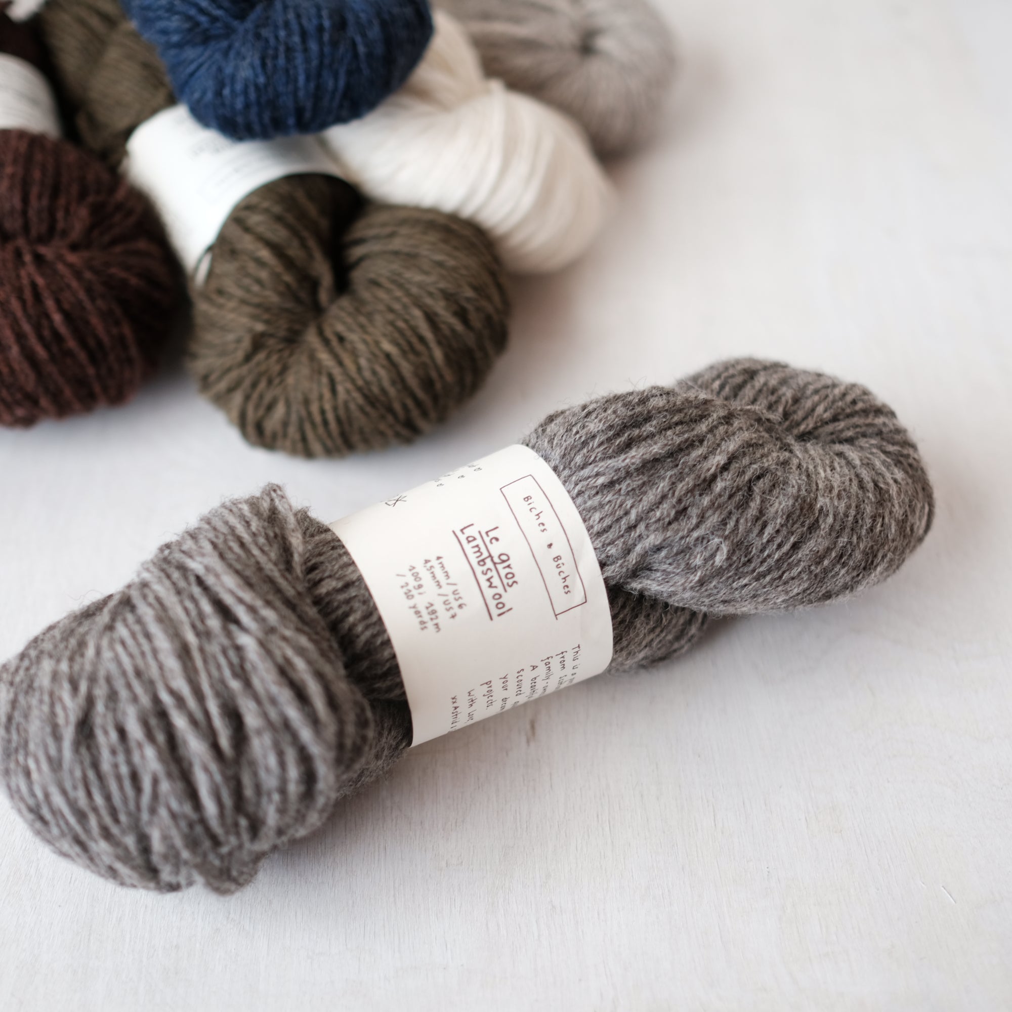 Premium Cashmere & Lambswool Blend Sweater - Soft Winter Knitwear for Women & Men - Perfect for Cold Weather & Holiday Outfits