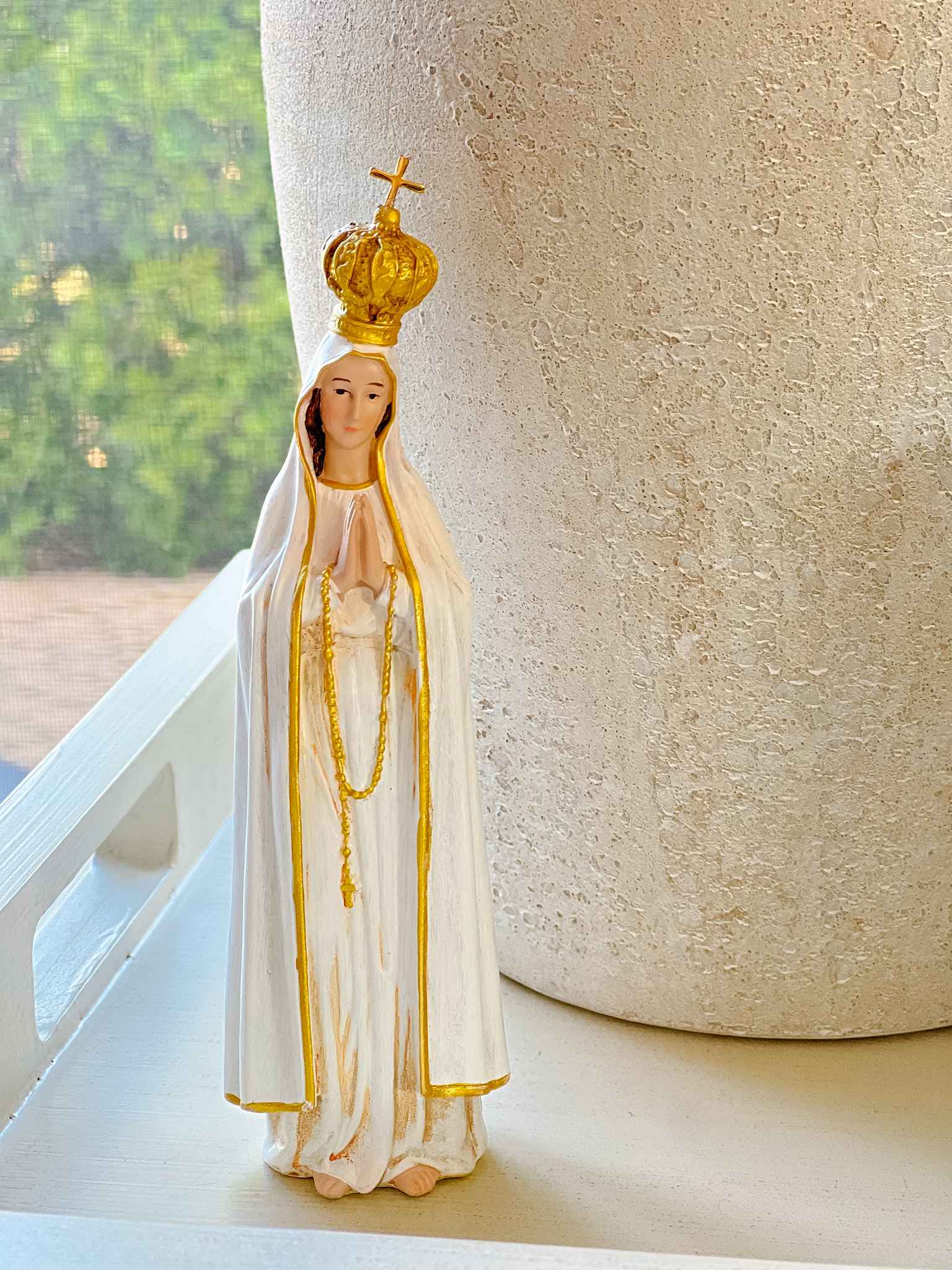 Our Lady of Fatima Statue - Handcrafted Religious Figurine for Home Altar, Prayer & Devotion - Perfect for Catholic Gifts, Church Decor & Spiritual Meditation