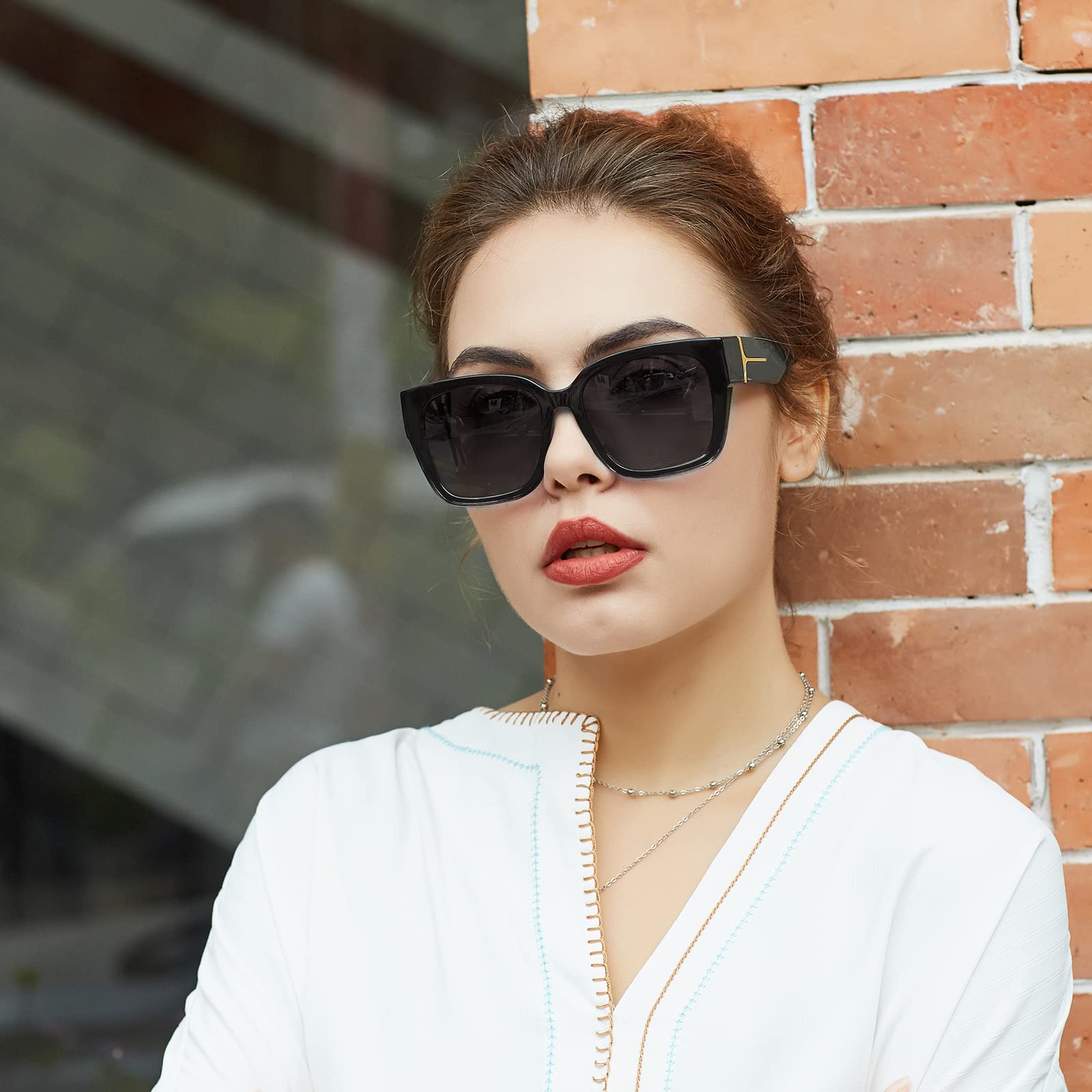 Polarized Square Sunglasses for Women - UV Protection, Lightweight & Fit Over Glasses - Perfect for Driving, Beach & Outdoor Activities