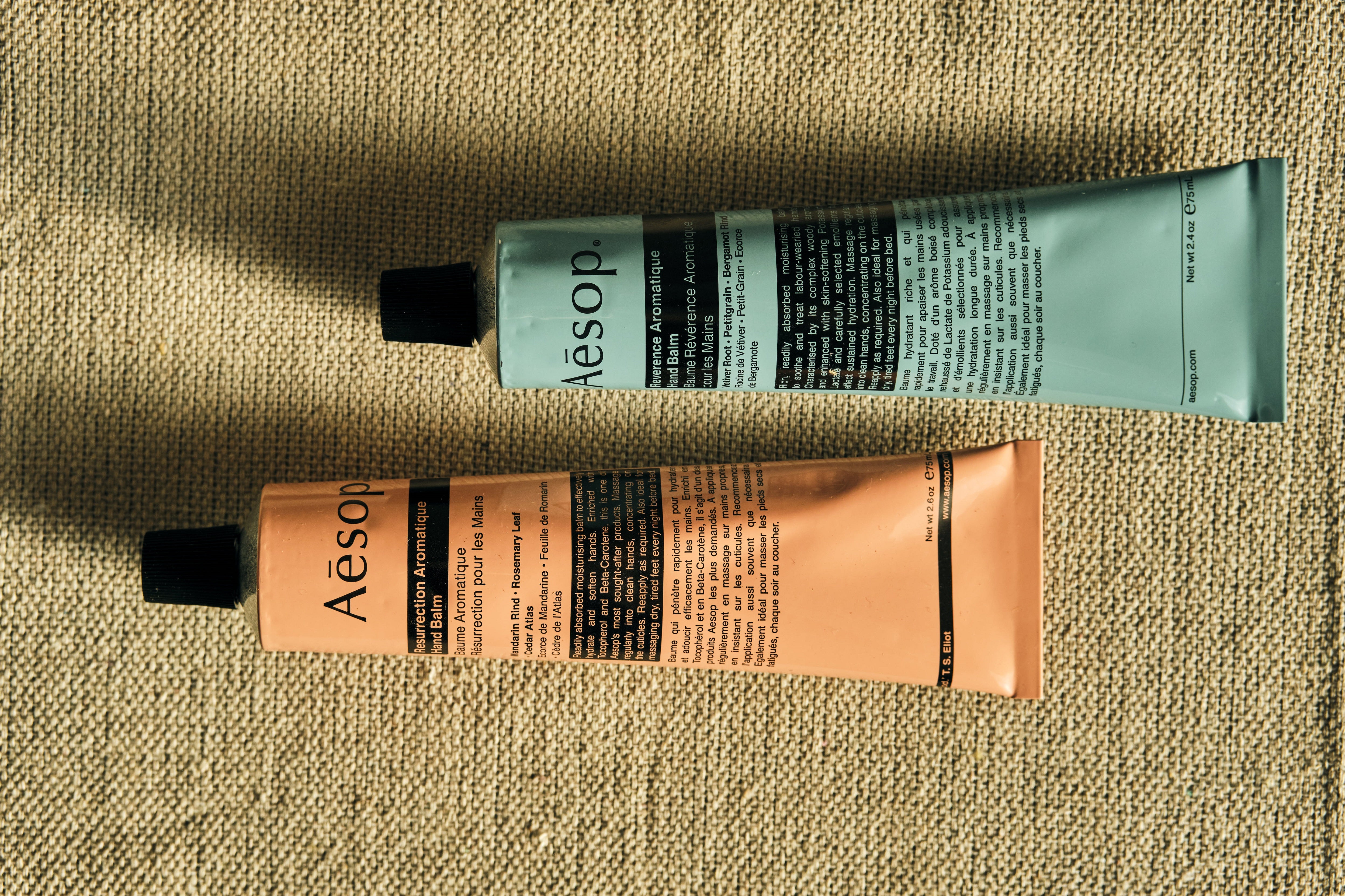 Aesop Resurrection Aromatique Hand Balm 75ml - Hydrating Hand Cream for Dry Skin, Natural Ingredients, Vegan & Cruelty-Free - Perfect for Travel, Office & Home Use