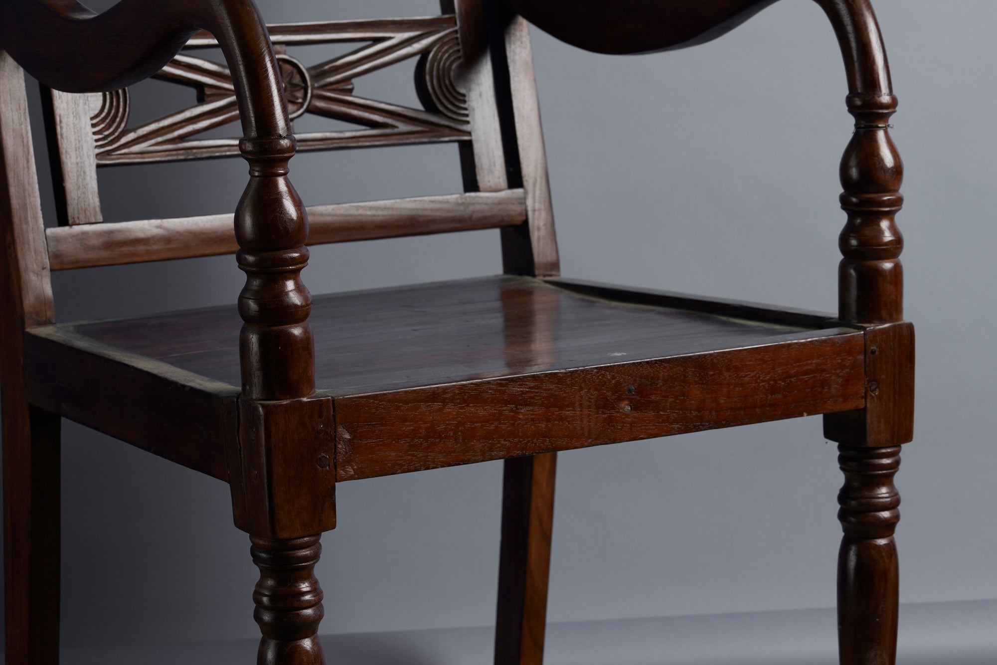Hand Carved Raffles Style Dining Chair - Elegant Wooden Accent Chair for Home, Restaurant & Office Decor