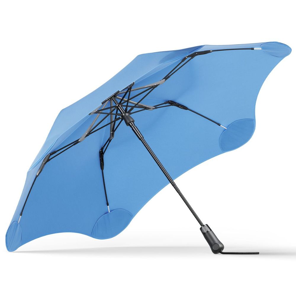 Blunt Metro Umbrella - Windproof & Durable Compact Travel Umbrella for Rain & Sun Protection - Perfect for Commuting, Travel, and Outdoor Activities