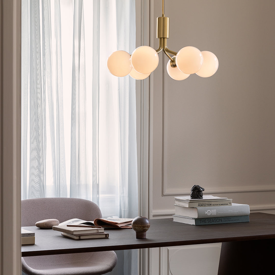 Apiales 6-Light Crystal Chandelier - Elegant Dining Room Lighting Fixture for Home Decor | Perfect for Living Room, Bedroom & Entryway