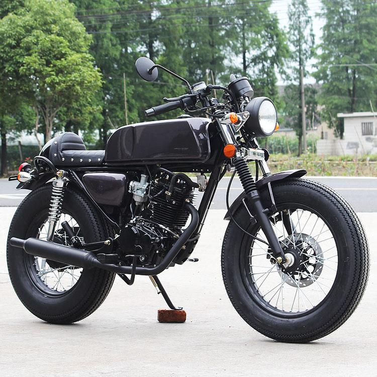 Venom Retro Chopper 250cc Motorcycle - 5-Speed Manual Transmission Cruiser Bike for Adults | Vintage Style Motorcycle for Commuting & Road Trips