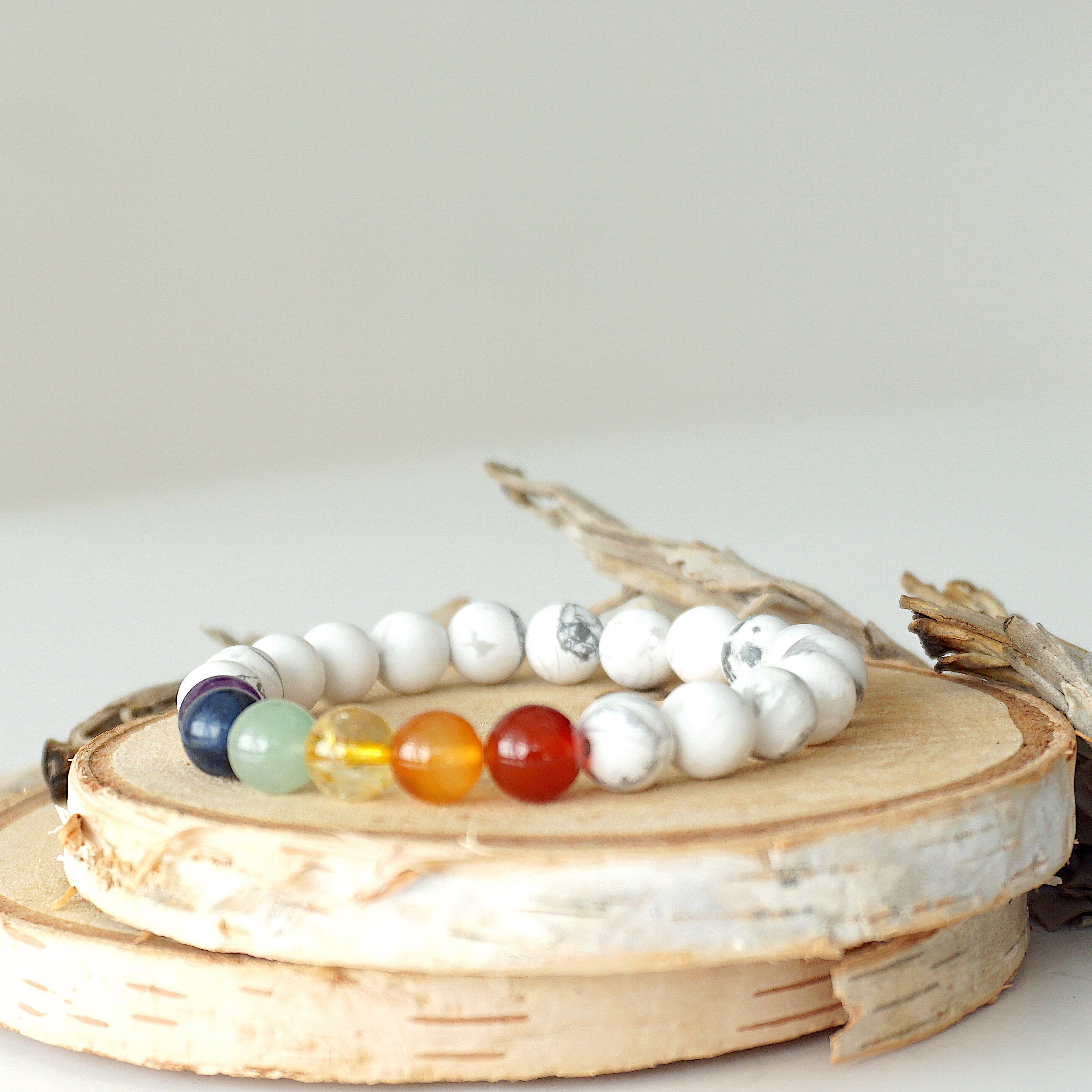 Healing Crystal Mala Bracelet with Rainbow White Howlite, Carnelian, Citrine, Green Aventurine, Lapis Lazuli & Amethyst - Meditation, Yoga & Spiritual Chakra Balancing Jewelry