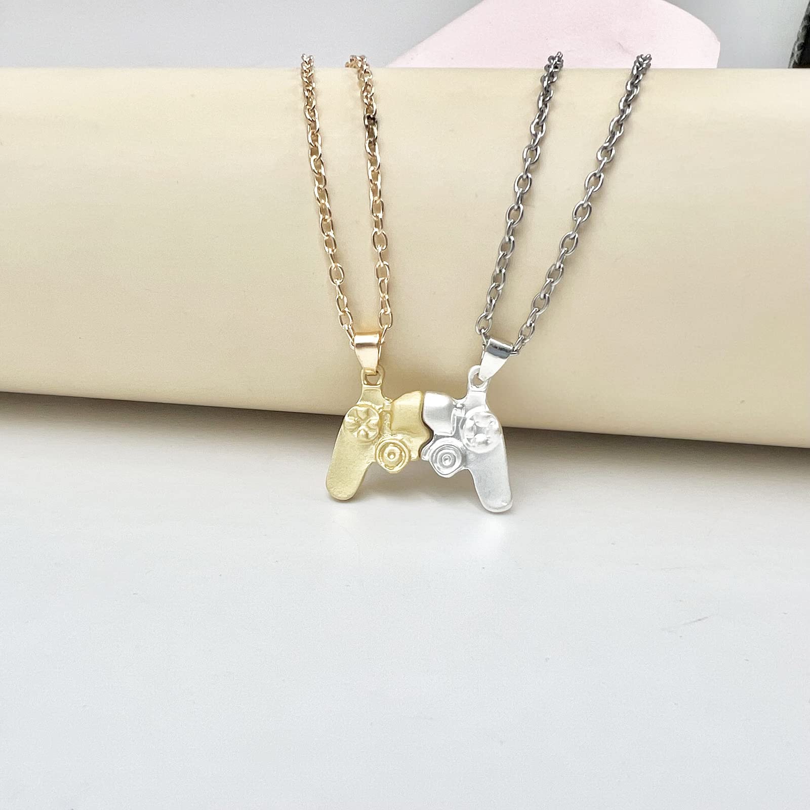 CSIYANJRY99 Game Controller Necklace for Women & Men - Matching Couples Necklace, Best Friend Friendship Gift for Gamers, Perfect for Anniversaries, Birthdays, and Valentine's Day