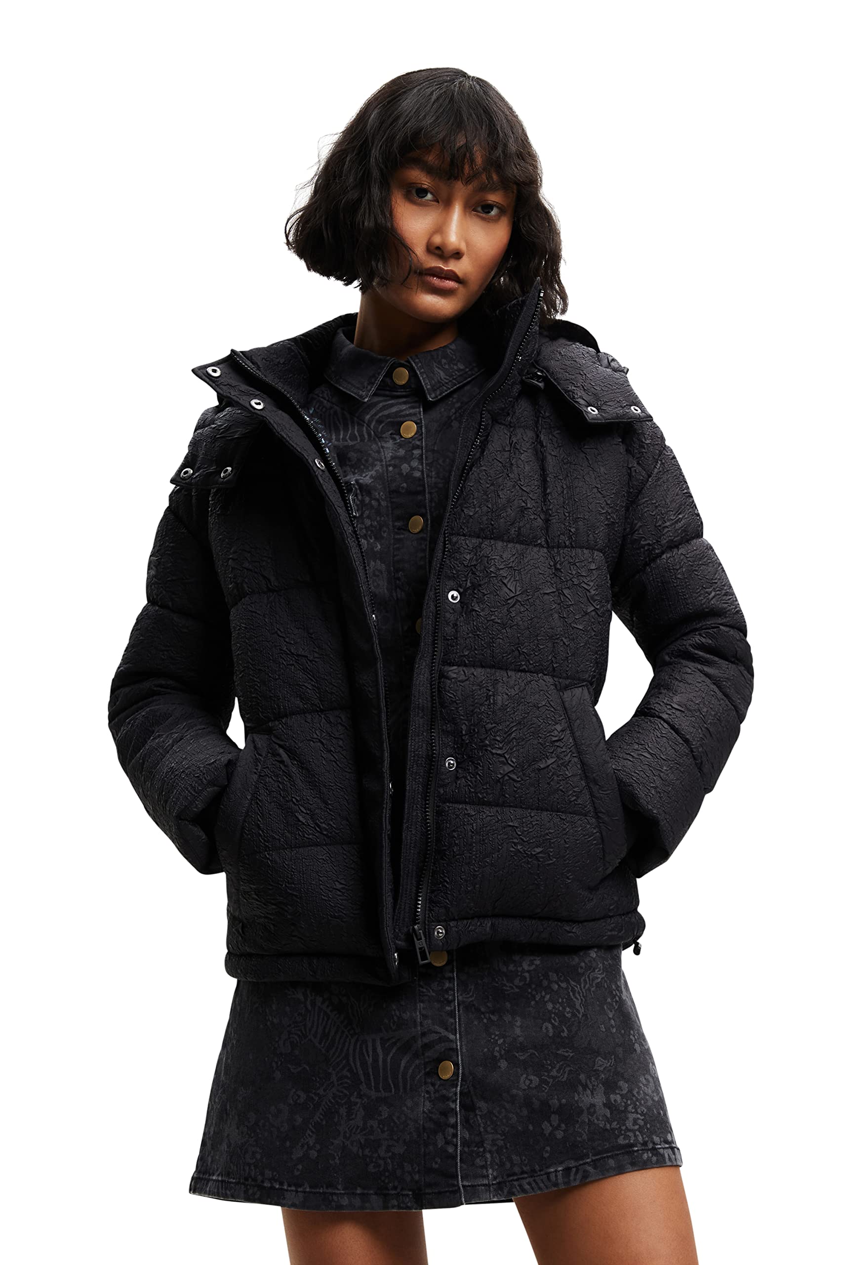 Desigual Women's Padded Short Overcoat Jacket - Stylish Winter Coat with Warm Padding for Casual Outings, Work & Travel