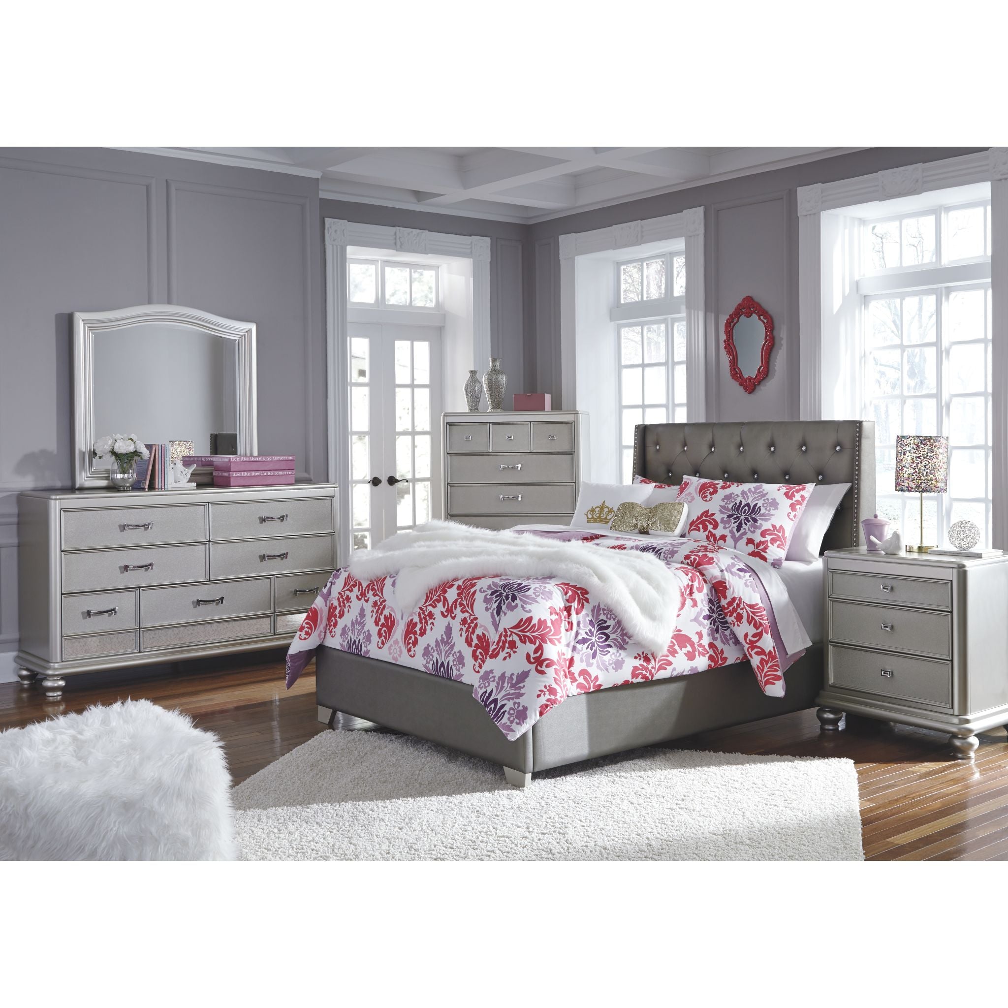 Ashley Coralayne 3-Piece Queen Bedroom Set - Modern Bed Frame with Nightstands - Perfect for Master Bedroom, Guest Room & Apartment Decor