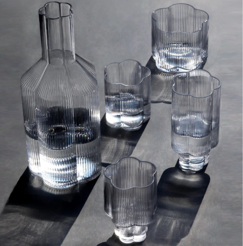 Elegant Floral Scalloped Edge Glass Cups & Carafe Set - Perfect for Tea Parties, Bridal Showers, and Home Decor