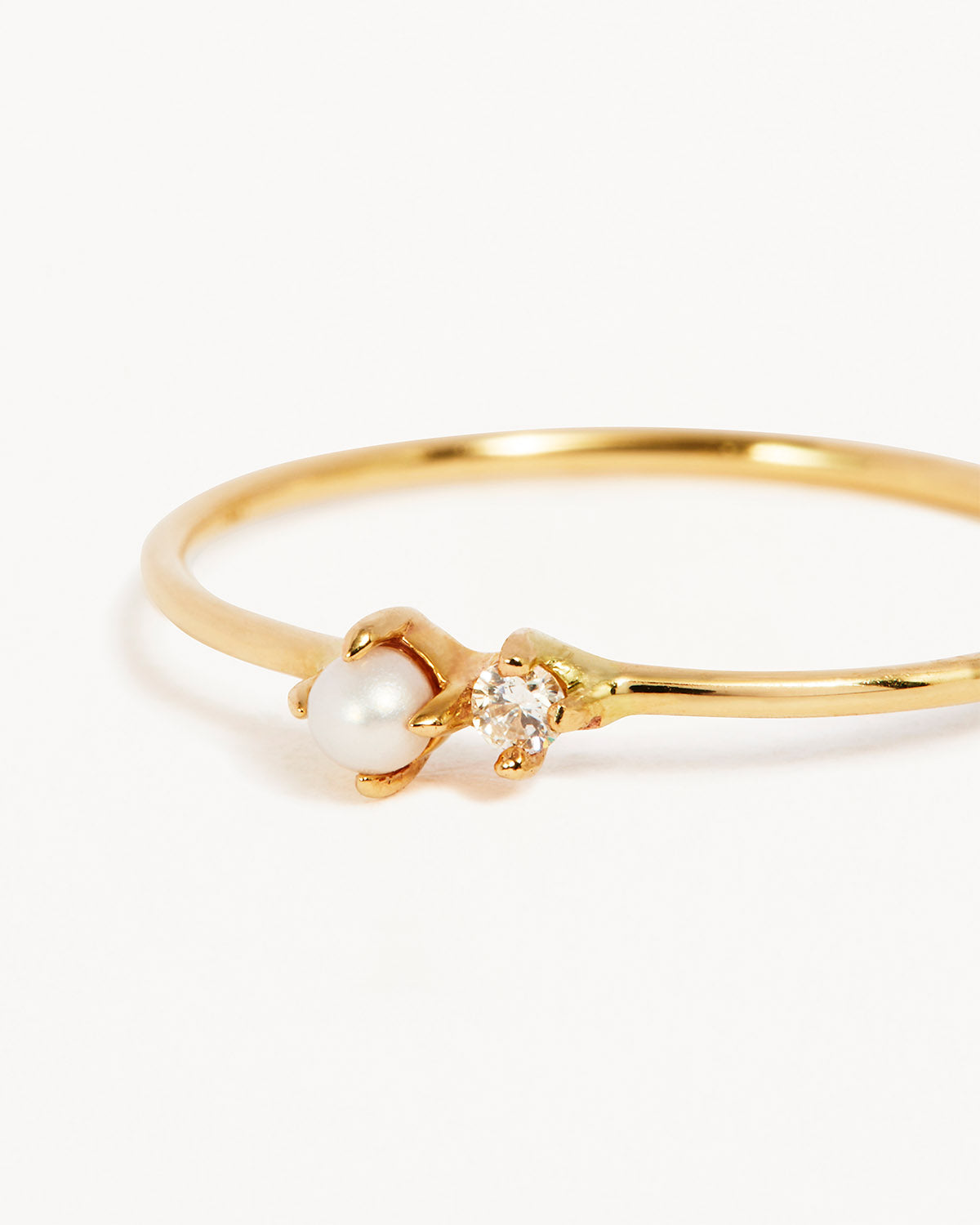 14K Solid Gold Moonlight Diamond Ring for Women - Elegant & Dainty Jewelry for Engagement, Wedding, Anniversary & Special Occasions