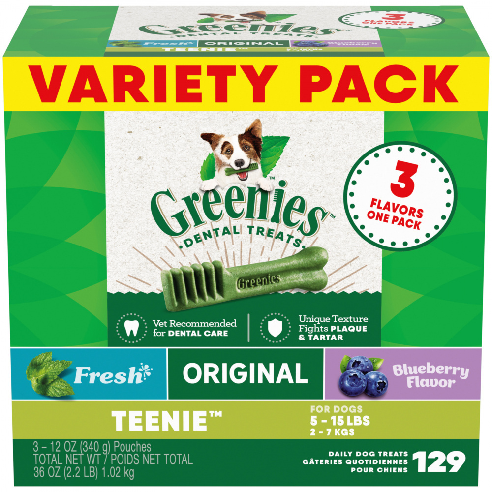 Greenies Teenie Dental Chews for Small Dogs - Natural Spearmint & Blueberry Flavor Dog Treats - Freshens Breath & Cleans Teeth - Perfect for Puppies and Toy Breeds