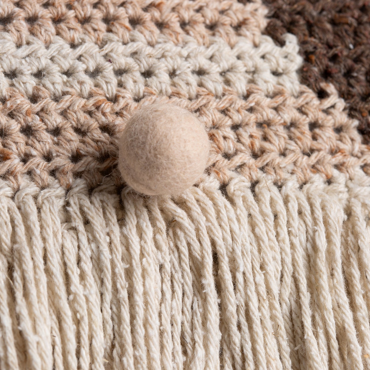DIY Crochet Kit for Gonk Cushion Cover - Handmade Nordic Christmas Decoration for Home, Sofa & Holiday Decor