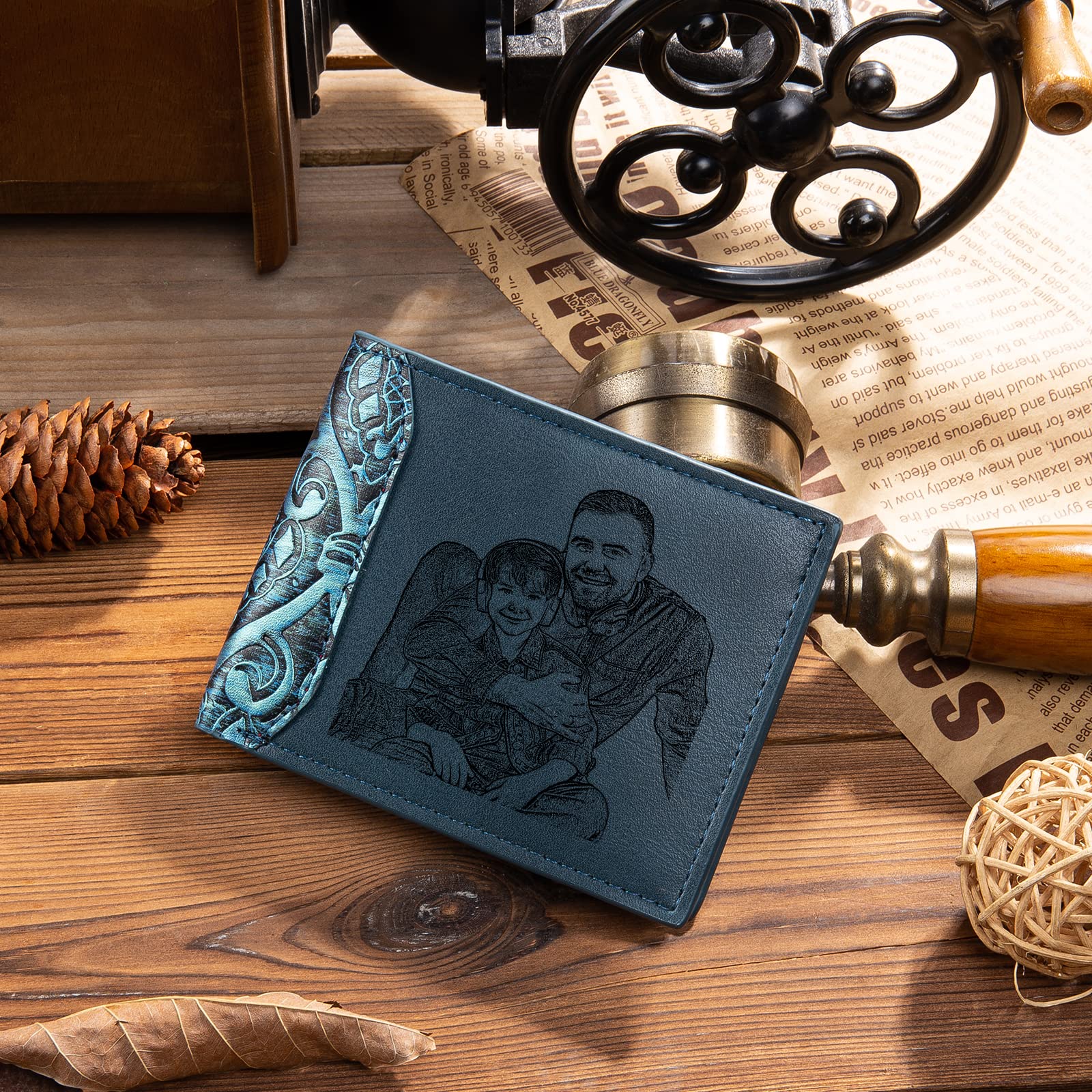 Personalized Leather Photo Wallet for Men - Custom Engraved Bifold Wallet with Photo/Text - Unique Gift for Husband, Dad, Boyfriend, Uncle & Friends - Perfect for Anniversaries, Birthdays & Father's Day