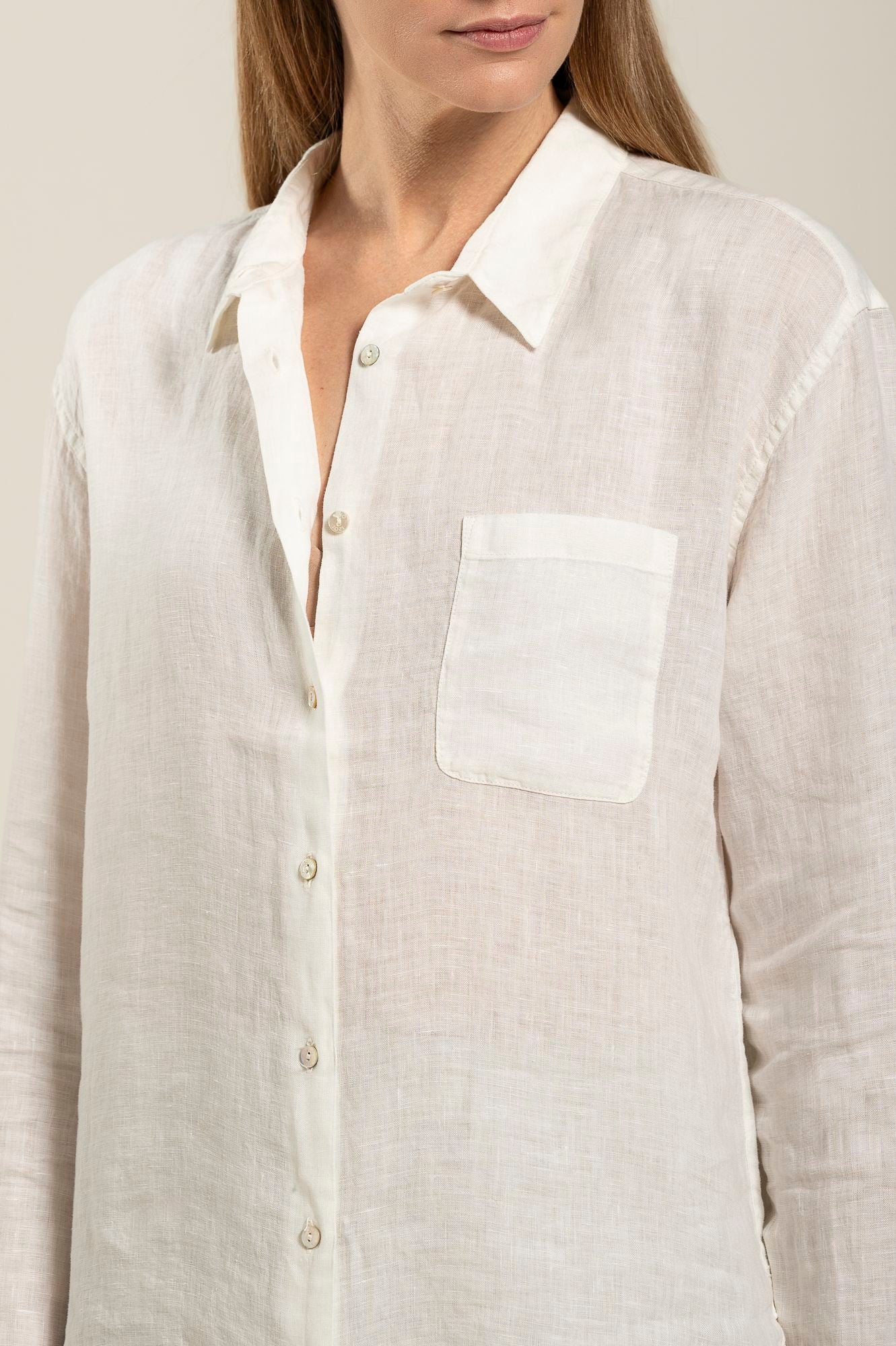 Women's Long Sleeve Classic Button-Down Shirt with Chest Pocket - Office Wear, Casual Outfits & Business Attire