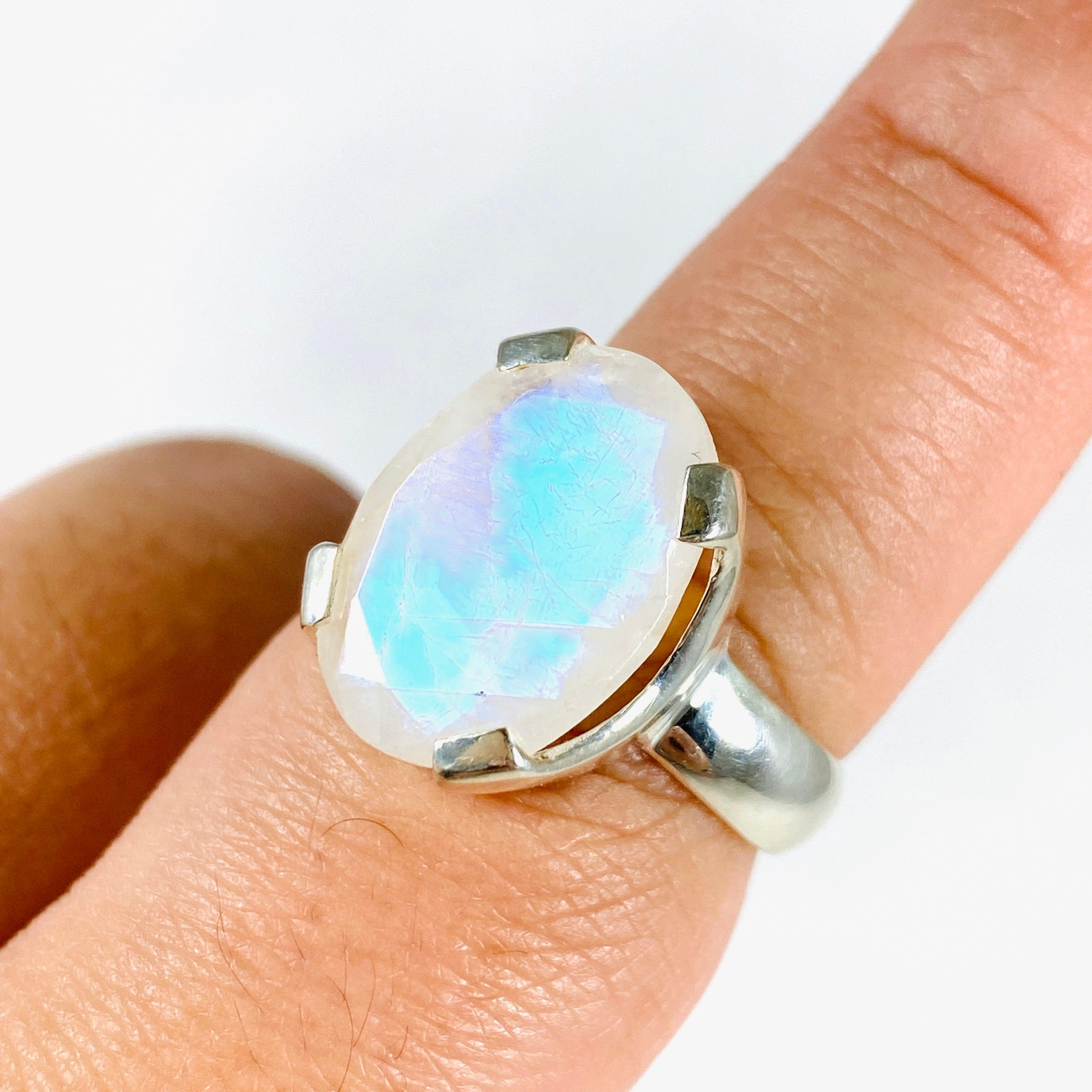 Moonstone Oval Faceted Ring Size 9 - KRGJ3013 | Elegant Silver Jewelry for Women, Perfect for Weddings, Parties & Everyday Wear
