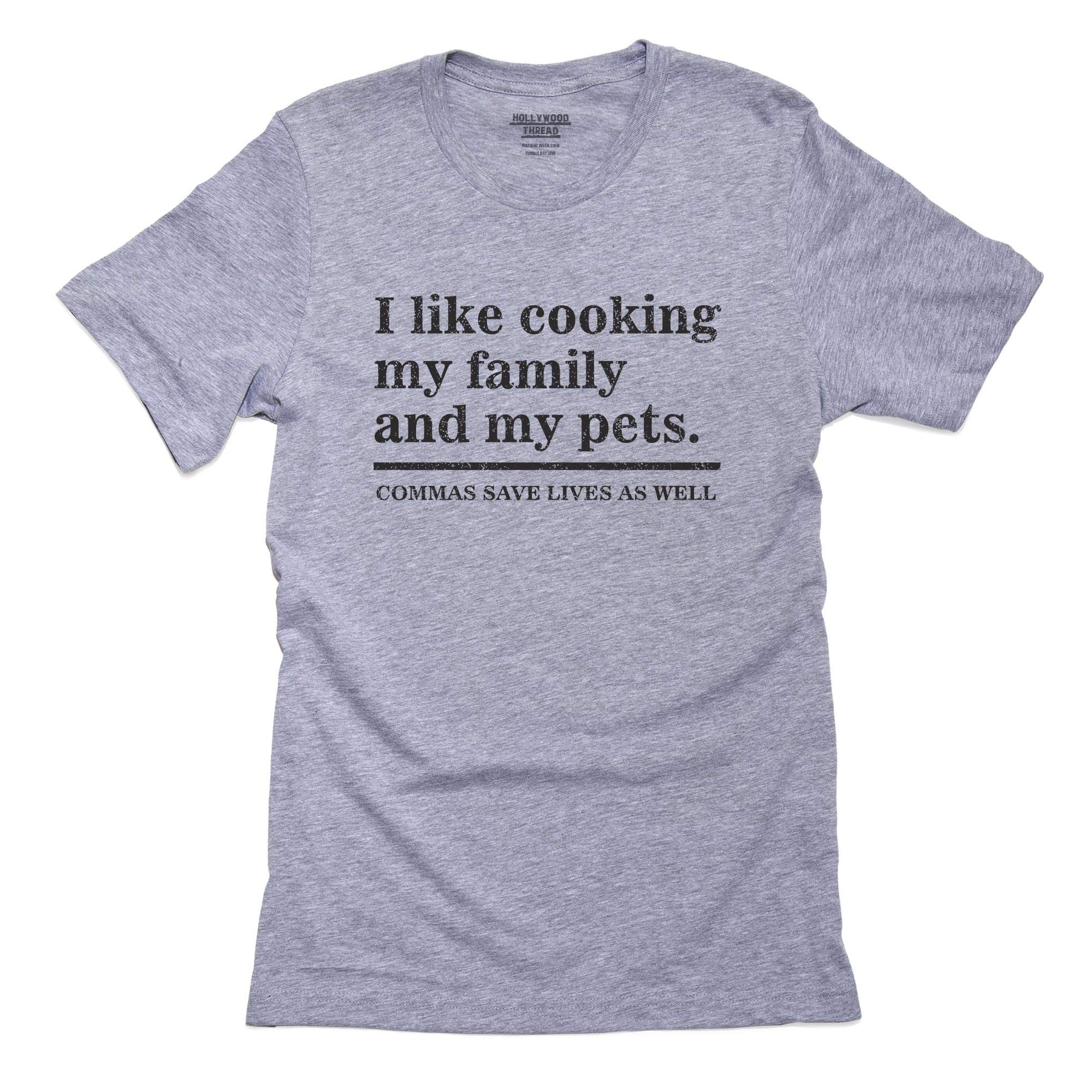 Funny Grammar Punctuation T-Shirt for Men - 'Like Cooking Family and Pets - Commas Save Lives' Humor Tee - Perfect for Casual Wear, Gifts & Pet Lovers