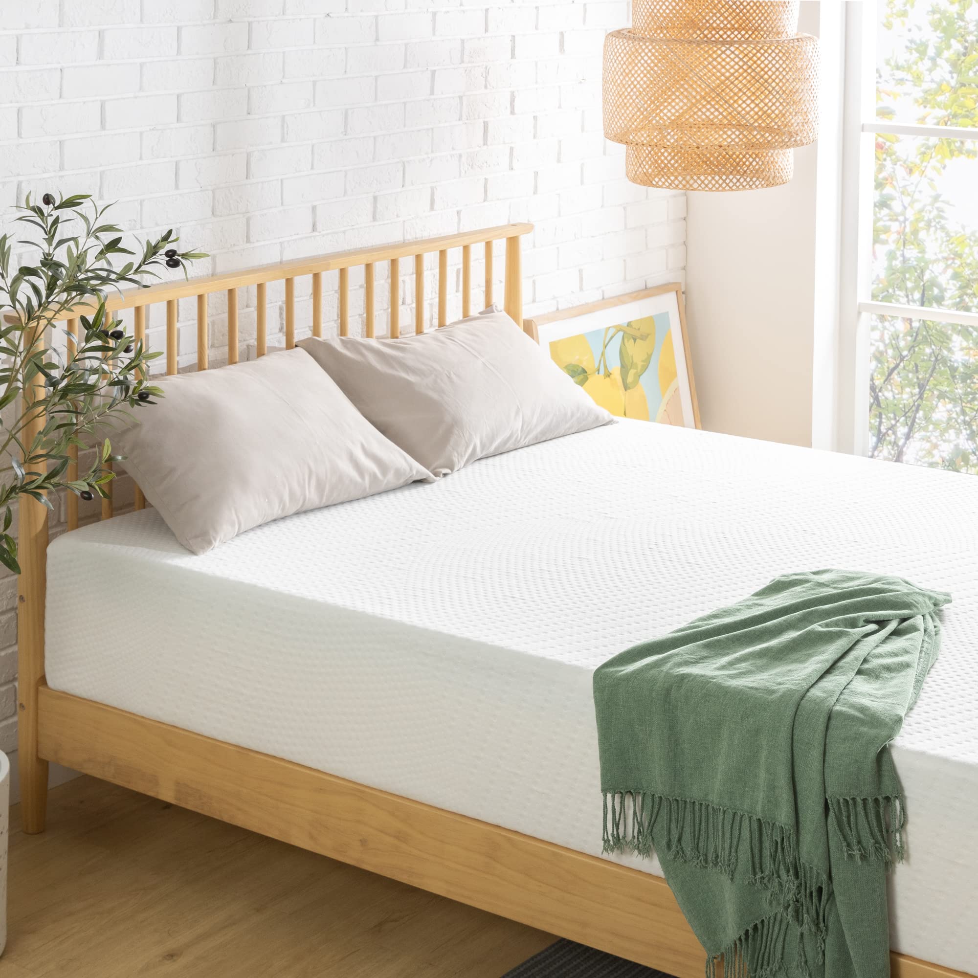 ZINUS 12 Inch Green Tea Infused Memory Foam Mattress - Queen Size, CertiPUR-US Certified, Bed in a Box for Easy Setup | Perfect for Guest Rooms, Dorms & Small Apartments