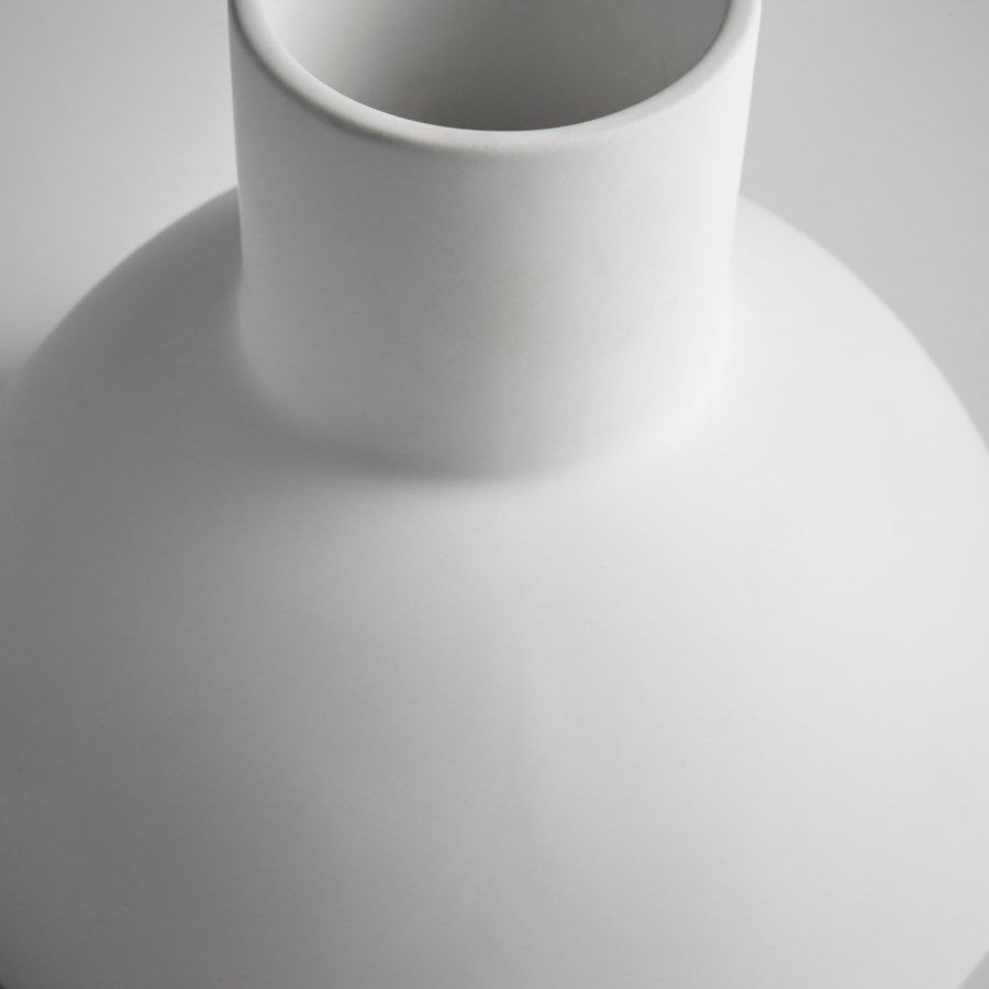 Cyan Design 10826 Purezza Vase - Small White Ceramic Vase for Home Decor, Wedding Centerpiece & Floral Arrangements