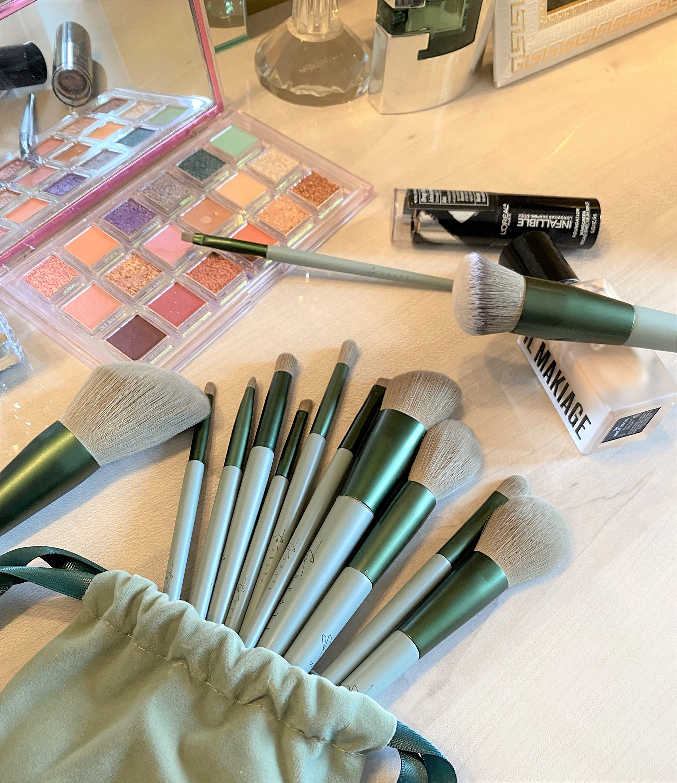 SPATI 13-Piece Premium Synthetic Makeup Brush Set - Foundation, Blending, Powder, Blush, Concealer & Eyeshadow Brushes for Flawless Makeup Application | Perfect for Daily Use, Professional Makeup Artists & Travel