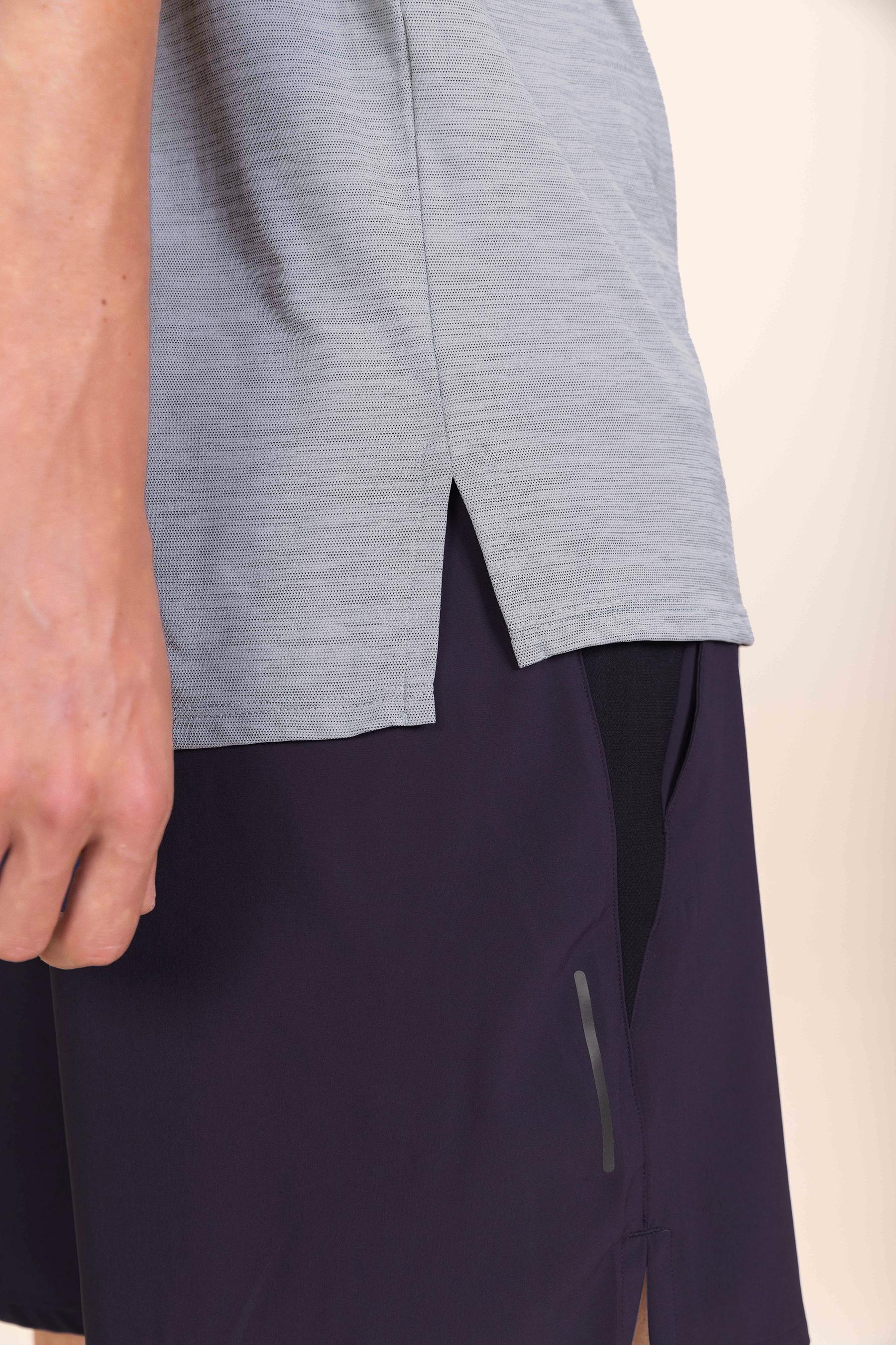 Soft & Comfortable Men's T-Shirt - Breathable Cotton Blend Tee for Casual Wear, Gym & Everyday Use