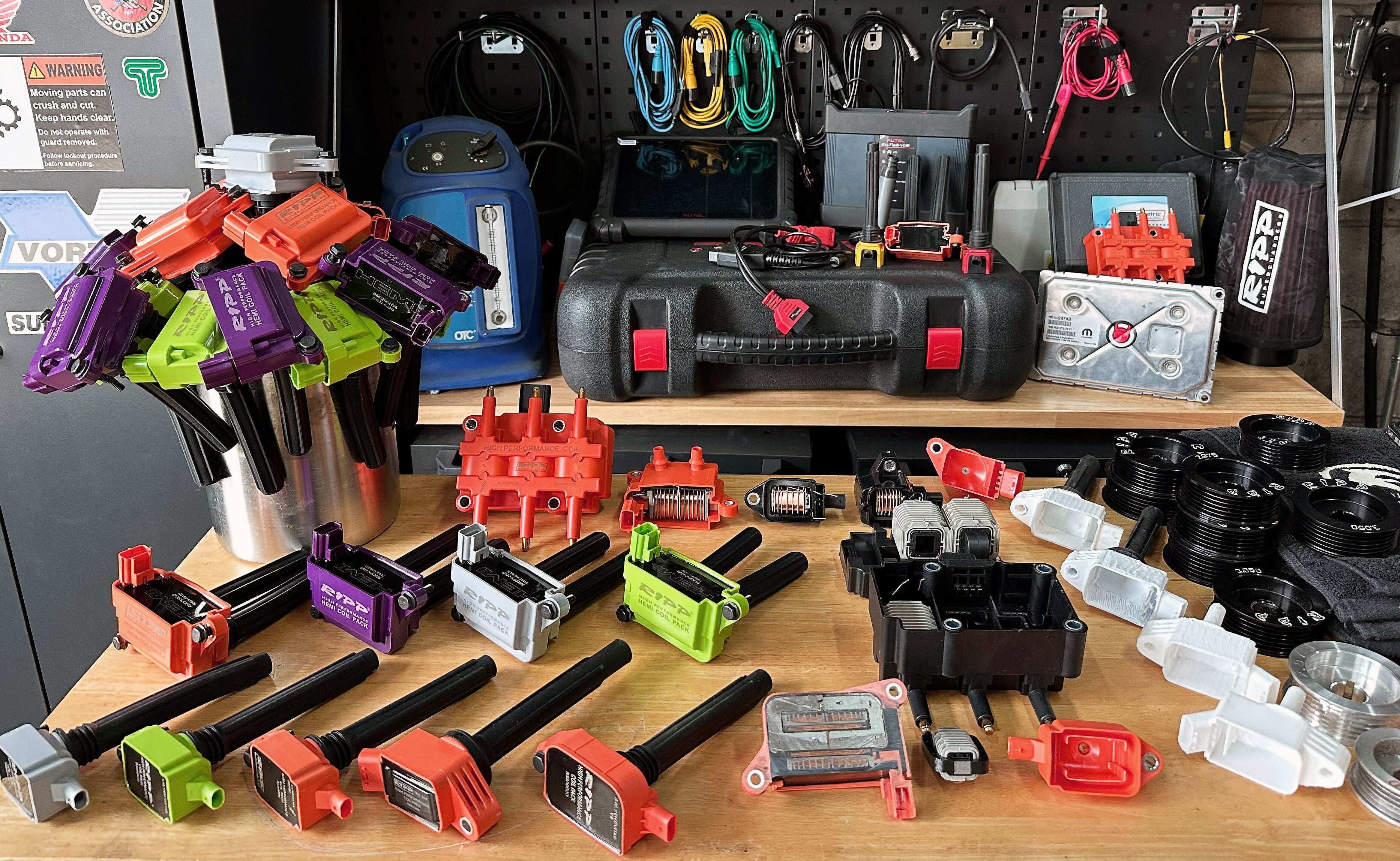High Performance Toyota & Lexus V8 Ignition Coil Packs - Compatible with 4.7L 5.7L Engines - Improves Engine Power & Fuel Efficiency - Perfect for Racing, Off-Road & Performance Upgrades