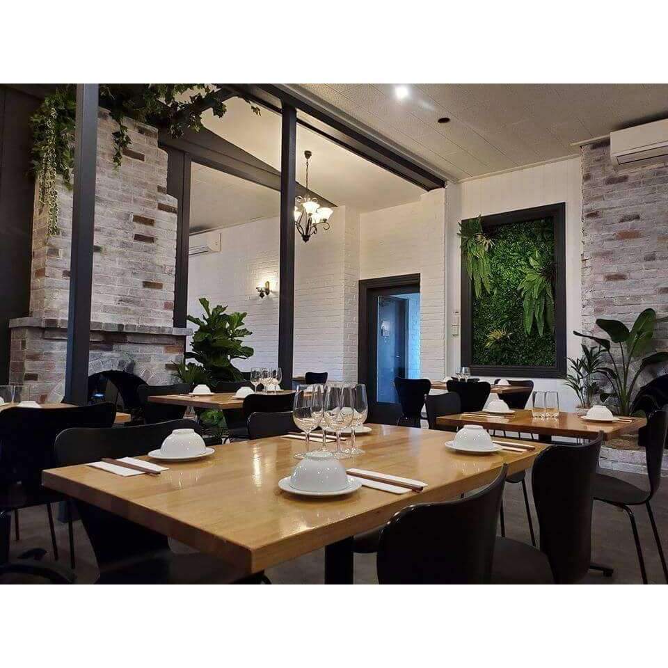 Premium Artificial Boston Fern Hanging Plant - 100cm Realistic Fake Fern for Home Decor, Office, Patio & Indoor Greenery