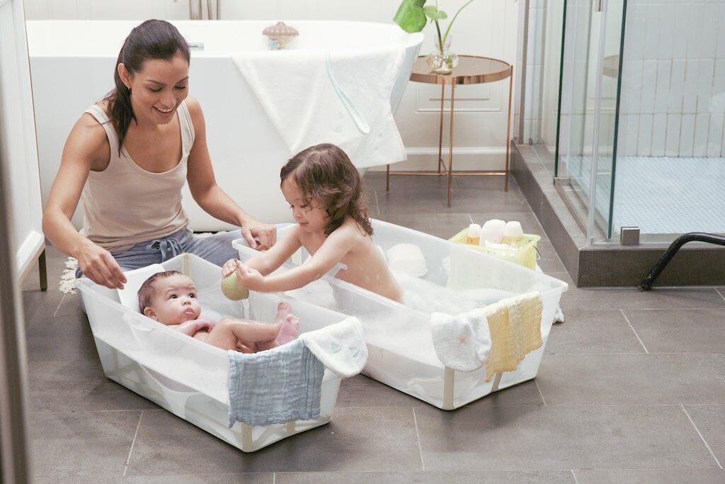 Stokke Flexi Bath Baby Tub with Newborn Support - Foldable Bathtub for Infants & Toddlers - Perfect for Bath Time, Travel & Space Saving at Home