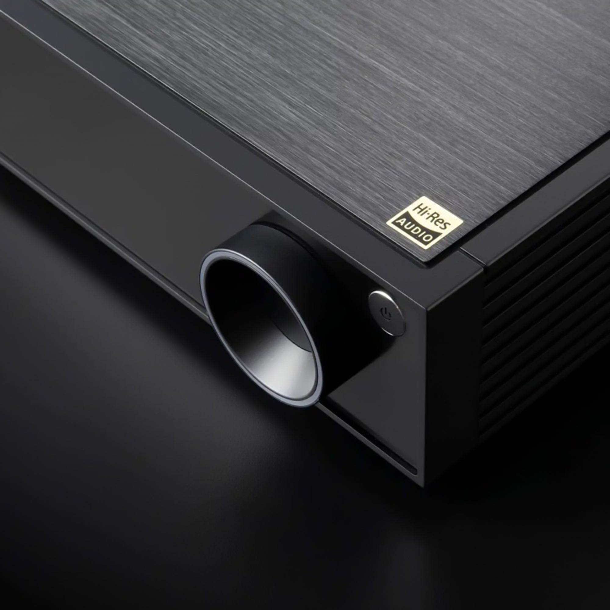 HiFi Rose RD160 High-Resolution Digital-to-Analog Converter (DAC) - Audiophile Grade Sound for Home Theater & Music Listening
