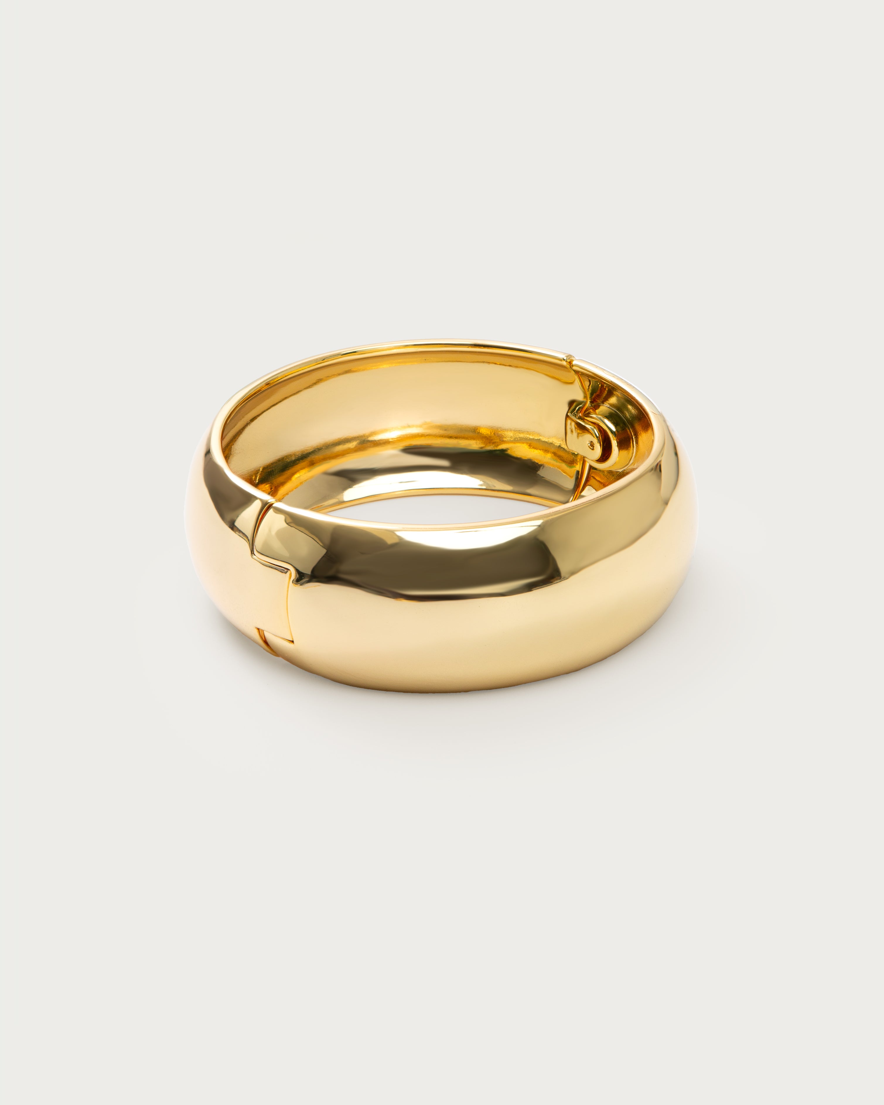 Chunky Gold Bangle Bracelet for Women - Elegant Statement Jewelry for Parties, Weddings & Everyday Wear