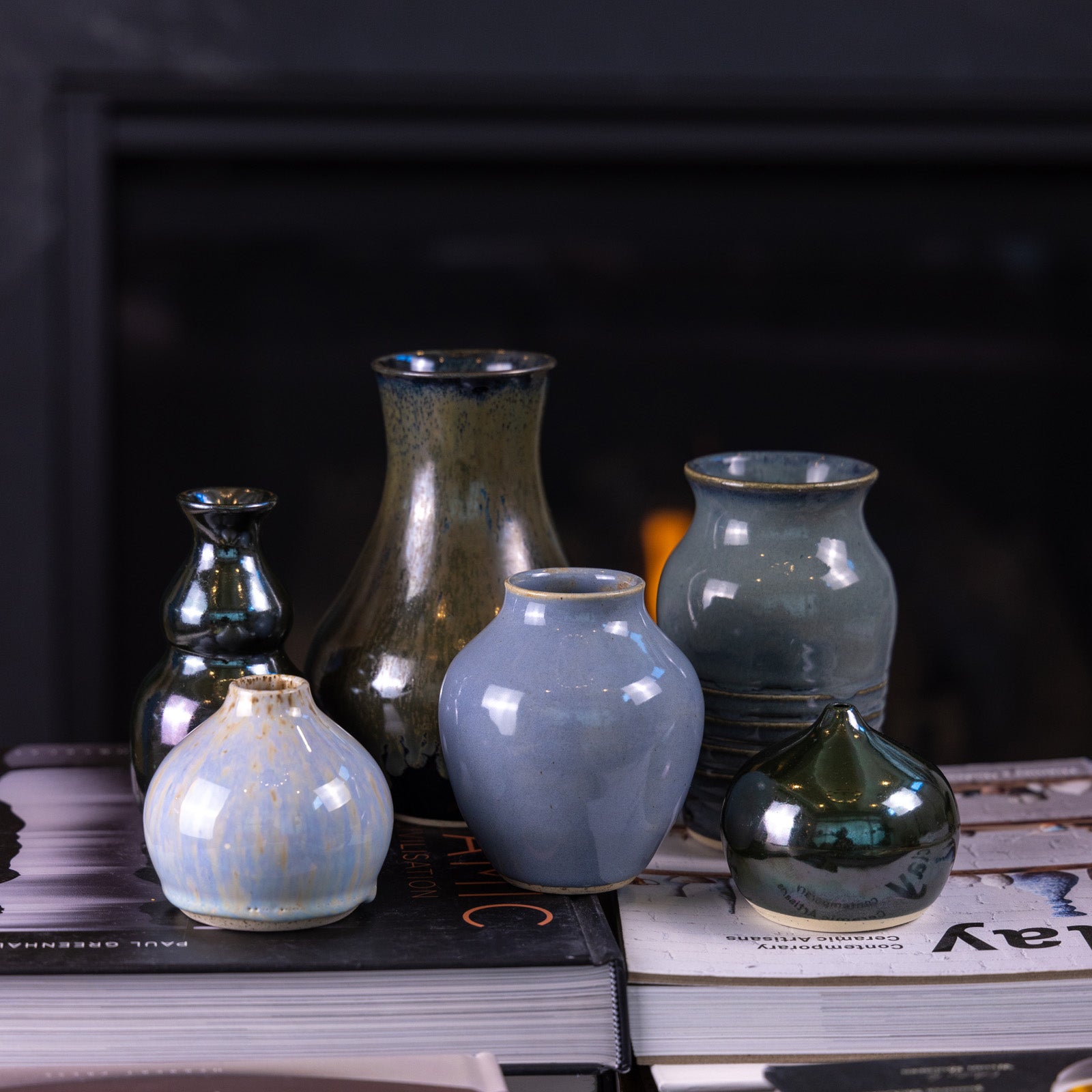 Small Decorative Stoneware Bud Vase - Handcrafted Ceramic Flower Pot for Home Décor | Perfect for Centerpieces, Wedding Favors & Tabletop Displays