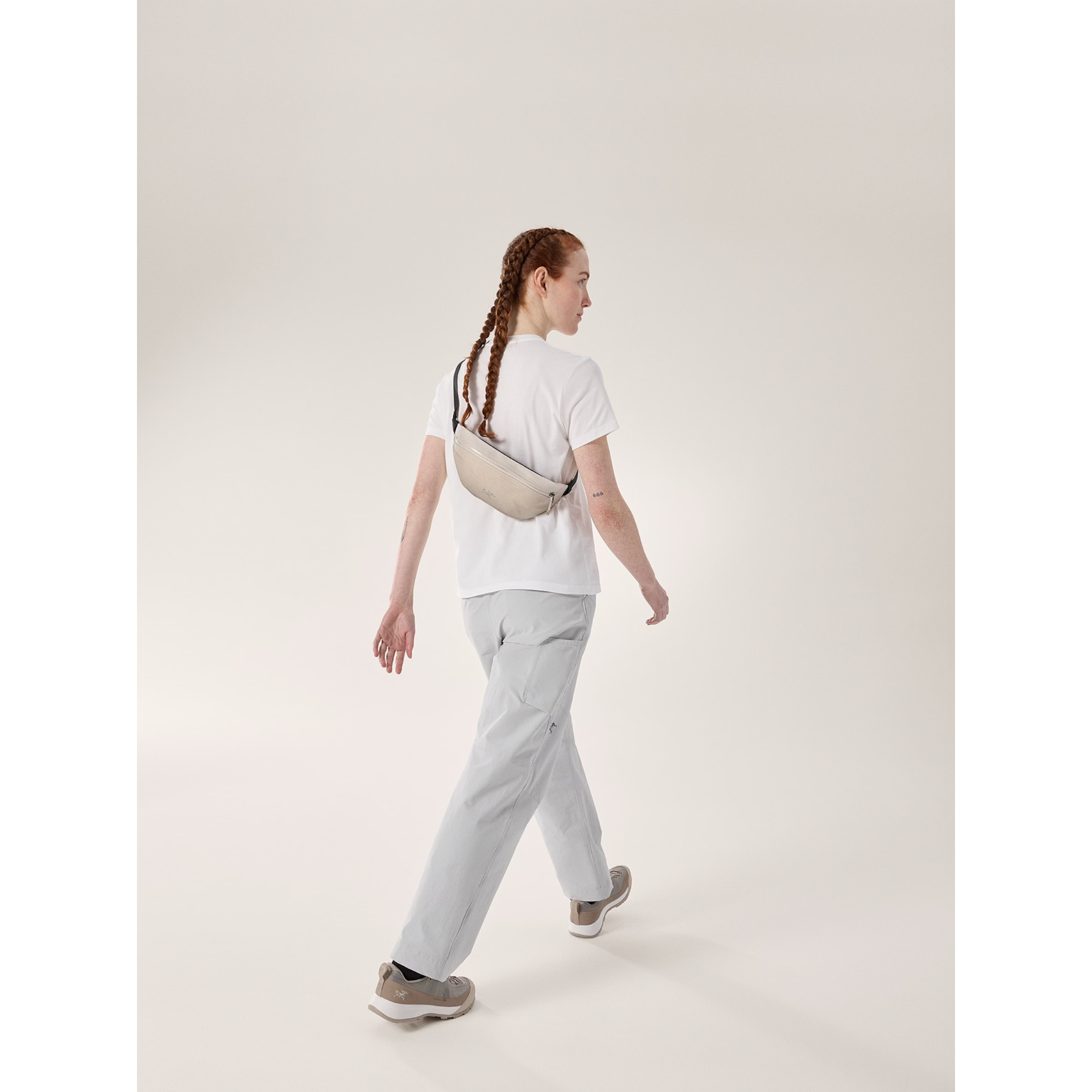 Arc'teryx Granville Crossbody Bag - Lightweight & Water-Resistant Travel & Everyday Carry Bag for Men & Women - Perfect for Hiking, Commuting & Outdoor Adventures