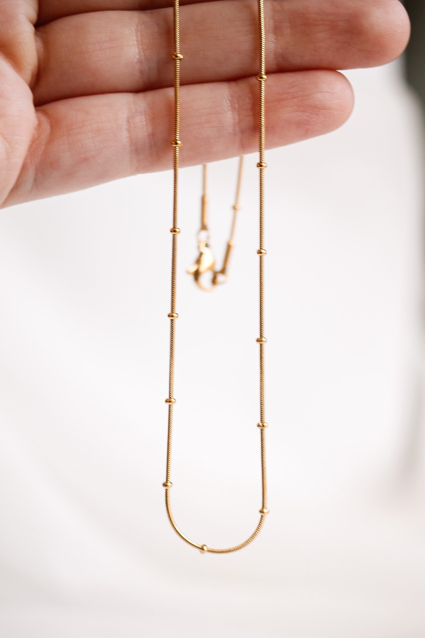 Elegant Maddie Gold Necklace for Women - Perfect for Everyday Wear, Date Nights & Special Occasions