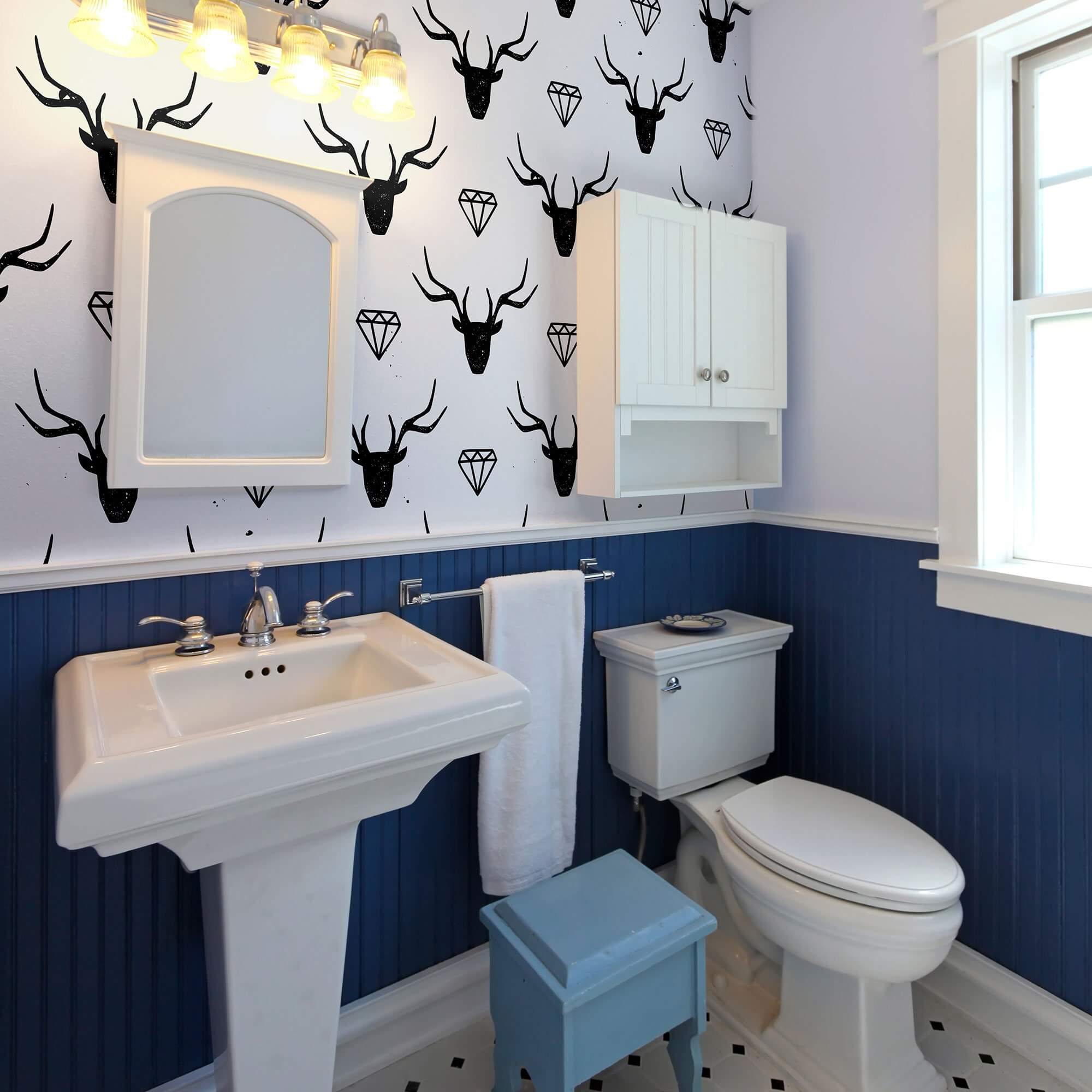 Black and White Deer Animal Peel and Stick Removable Wallpaper - Self-Adhesive Decorative Vinyl for Bedroom, Nursery, Living Room & Office Decor