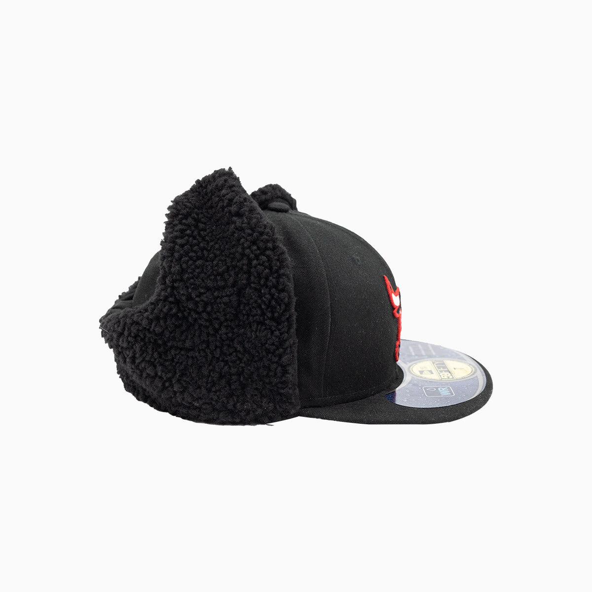 Chicago Bulls NBA Official 59FIFTY Fitted Hat for Men - Adjustable Dog Ear Design for Basketball Fans & Streetwear Style